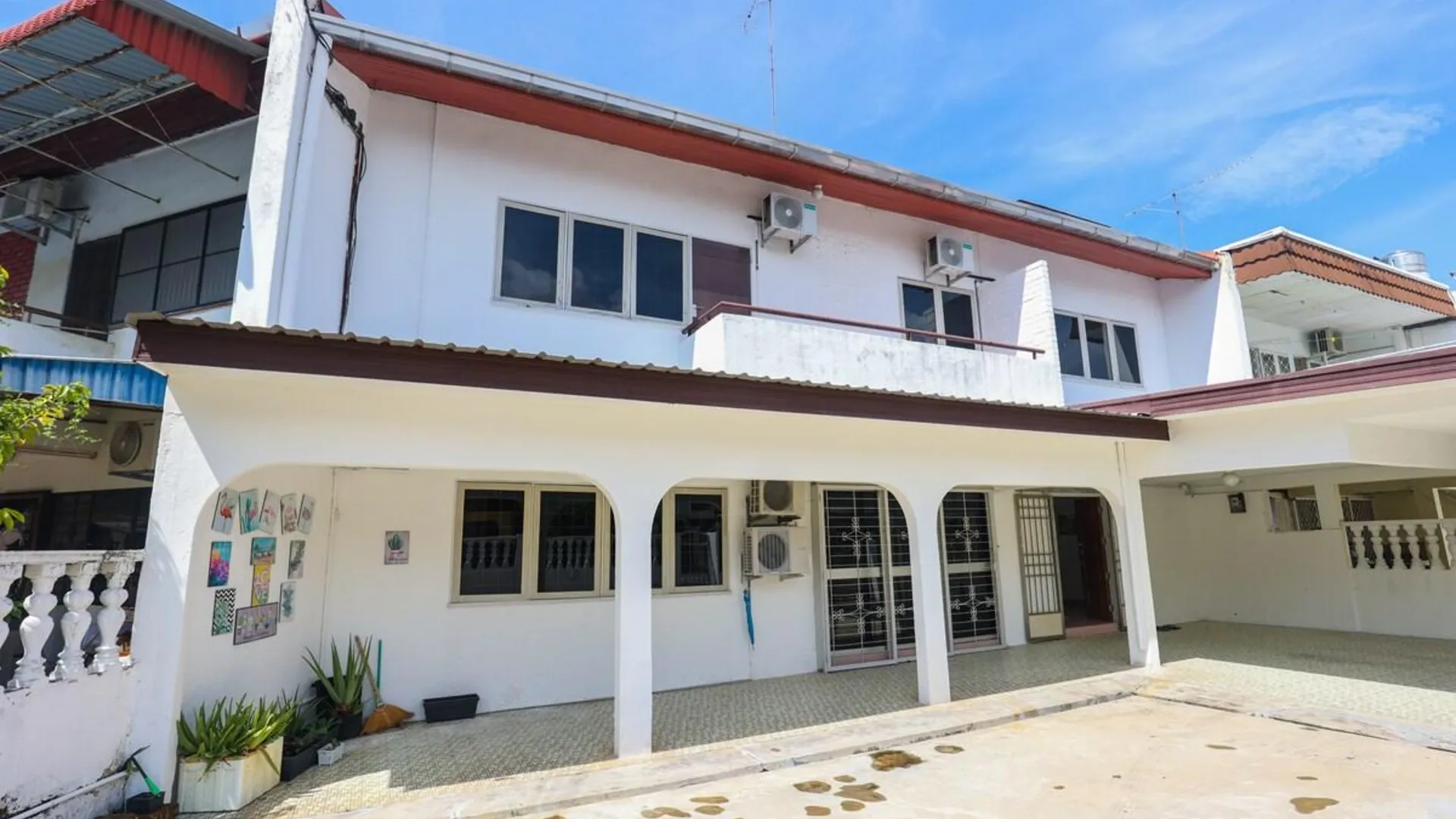 말라카 존커의 프라이빗 하우스 (354m², 침실 5개, 프라이빗 욕실 3개) 3성급 싱글룸 부대시설