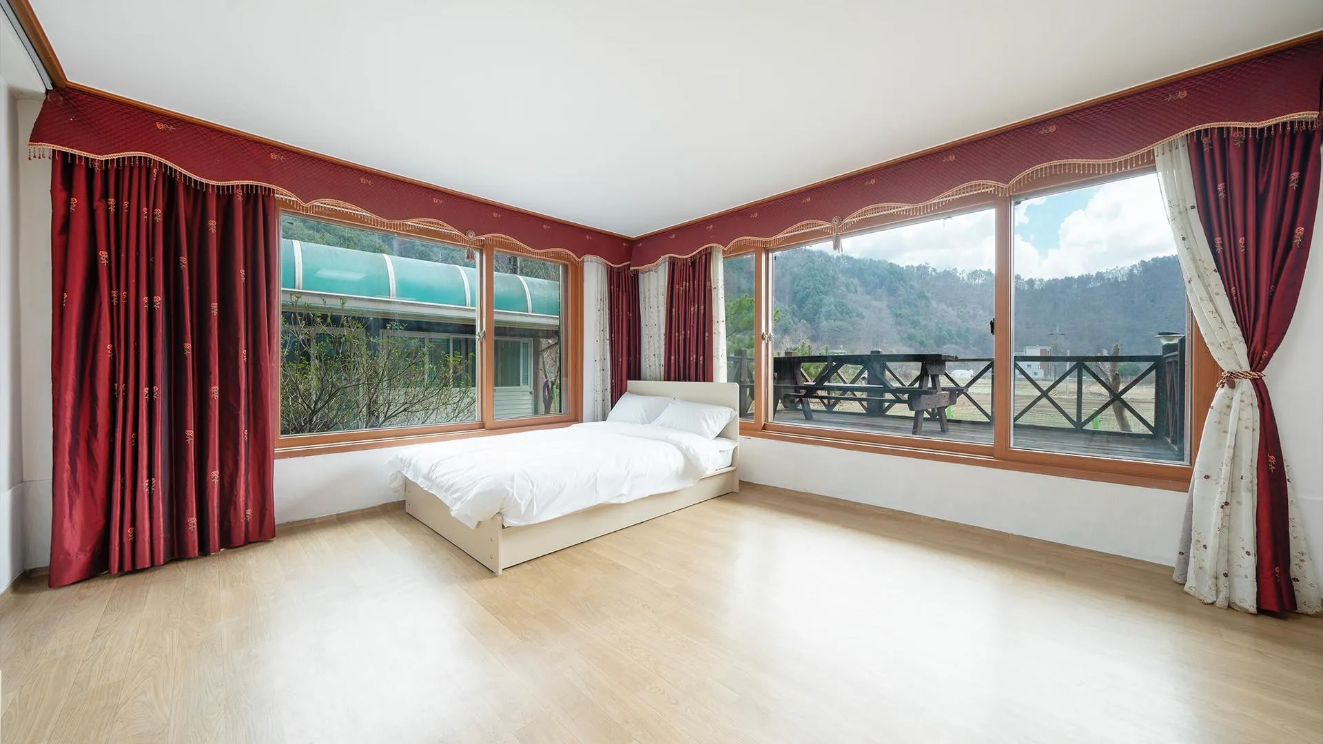 가평 가평 자연속에 둥지 펜션 3성급 게스트하우스 스위트룸