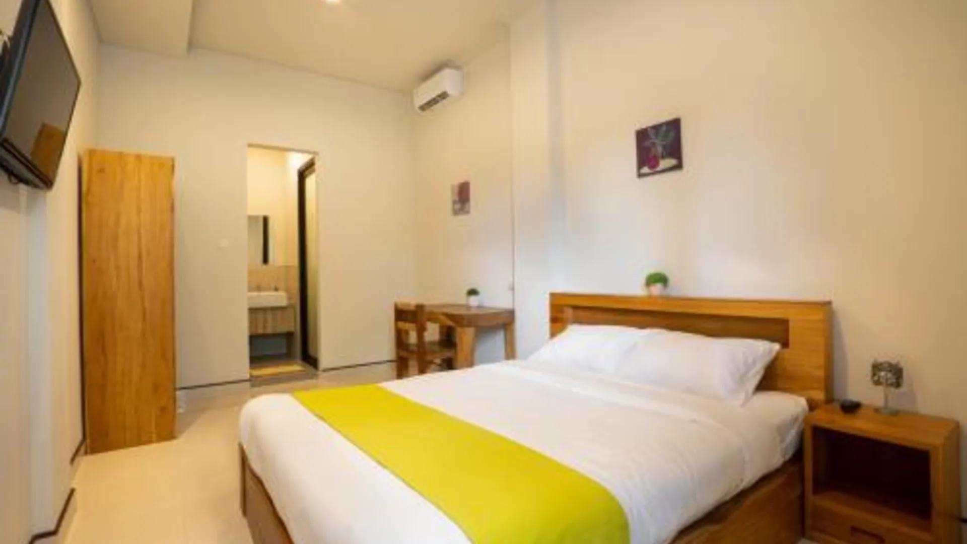 발리 K Hostel Seminyak 호텔 객실