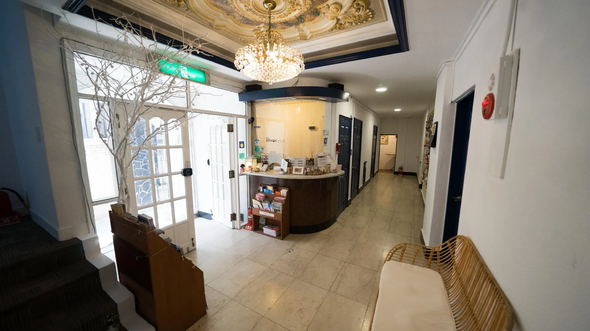 서울 비원 게스트하우스 2성급 호텔 로비