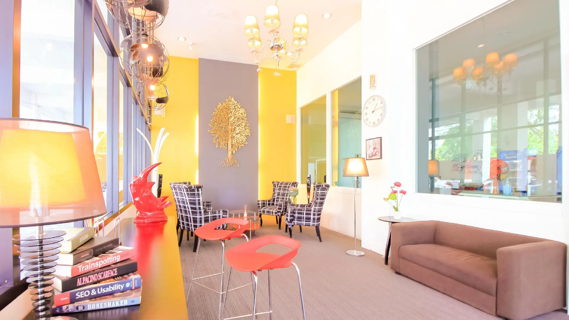 방콕 OYO 318 팍디 리조트 - 직원 백신 접종 2성급 호텔 객실