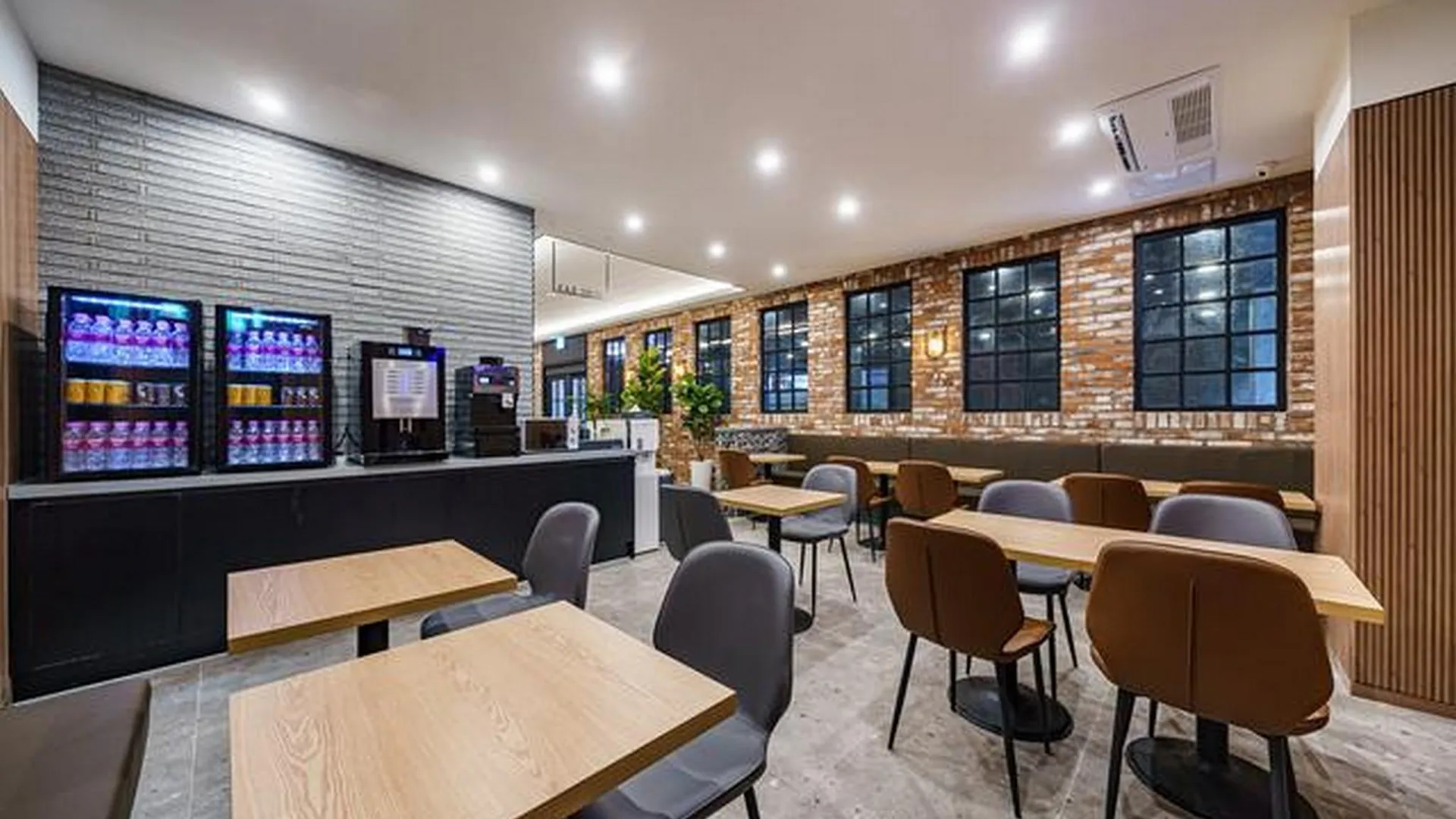 수원 브라운도트 수원구운점 2성급 호텔 로비