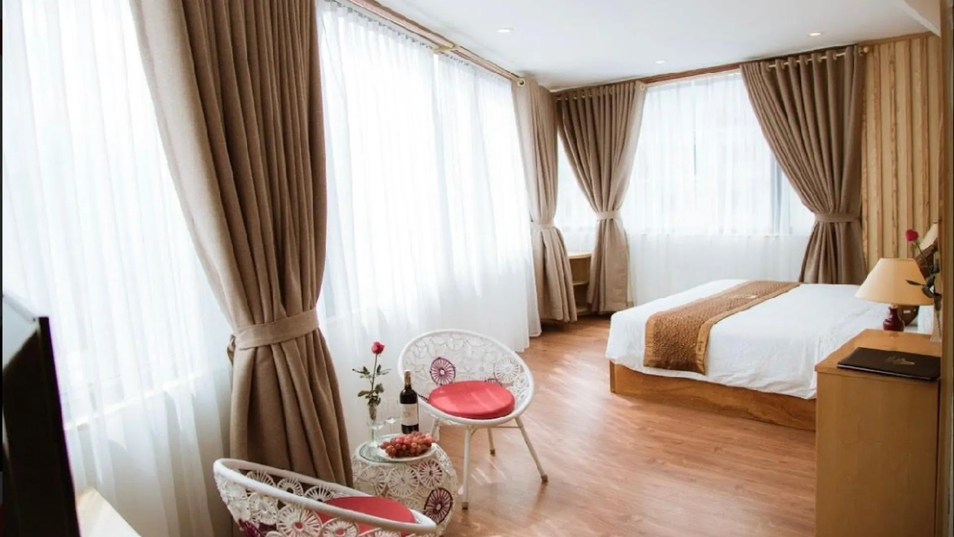 사파 뷰티풀 사파 호텔 3성급 호텔 스위트룸