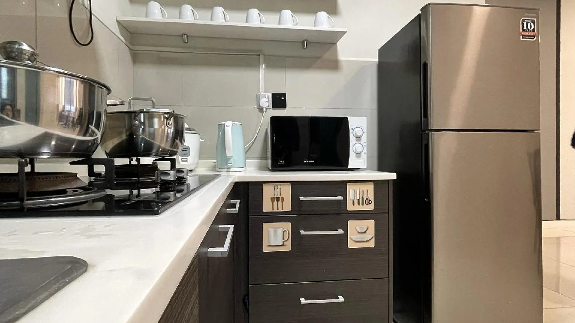 코타키나발루 시티 센터의 아파트먼트 (130m², 침실 3개, 프라이빗 욕실 2개) 4성급 싱글룸 객실