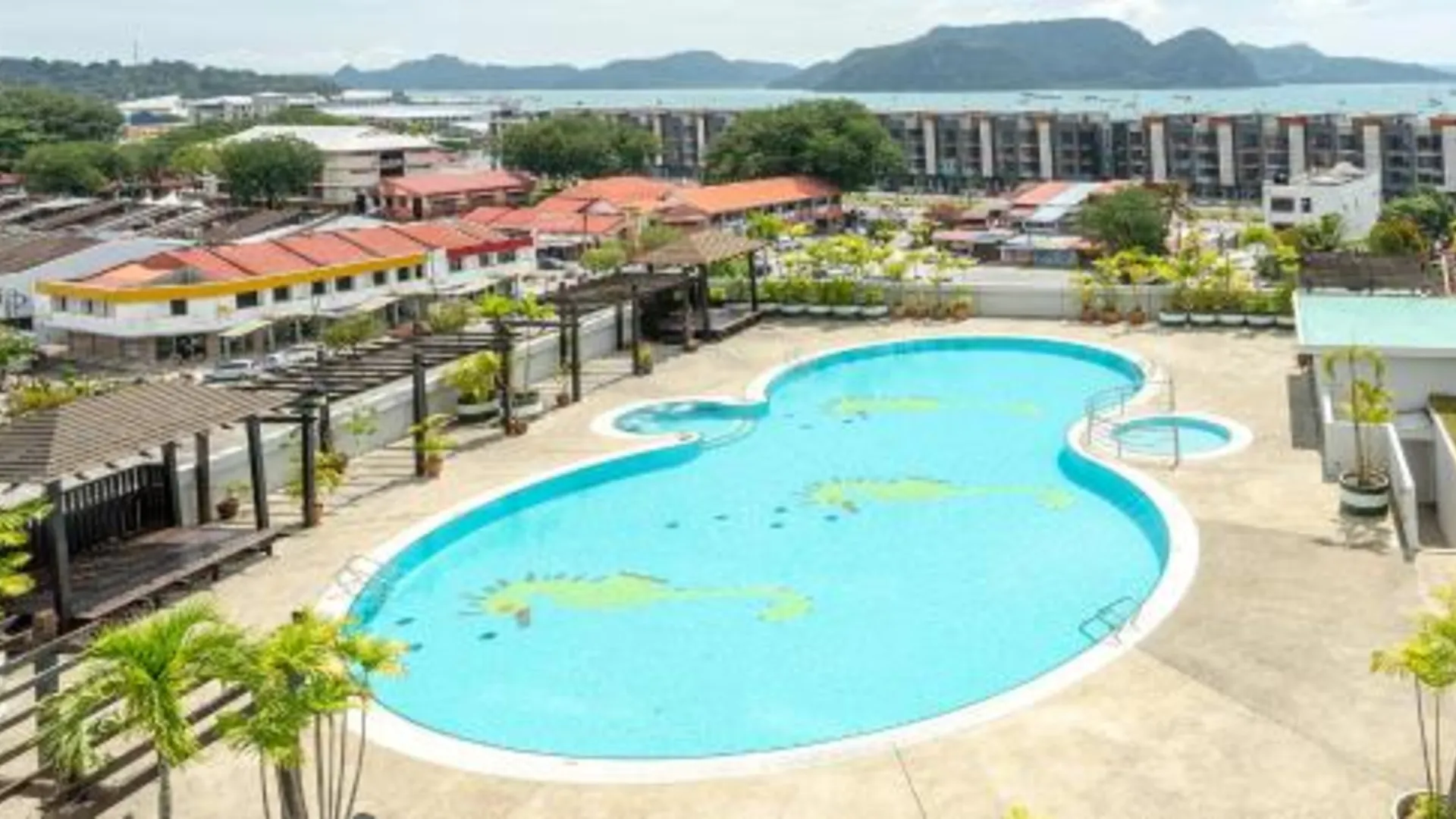 랑카위 베이뷰 호텔 랑카위 4성급 호텔 수영장