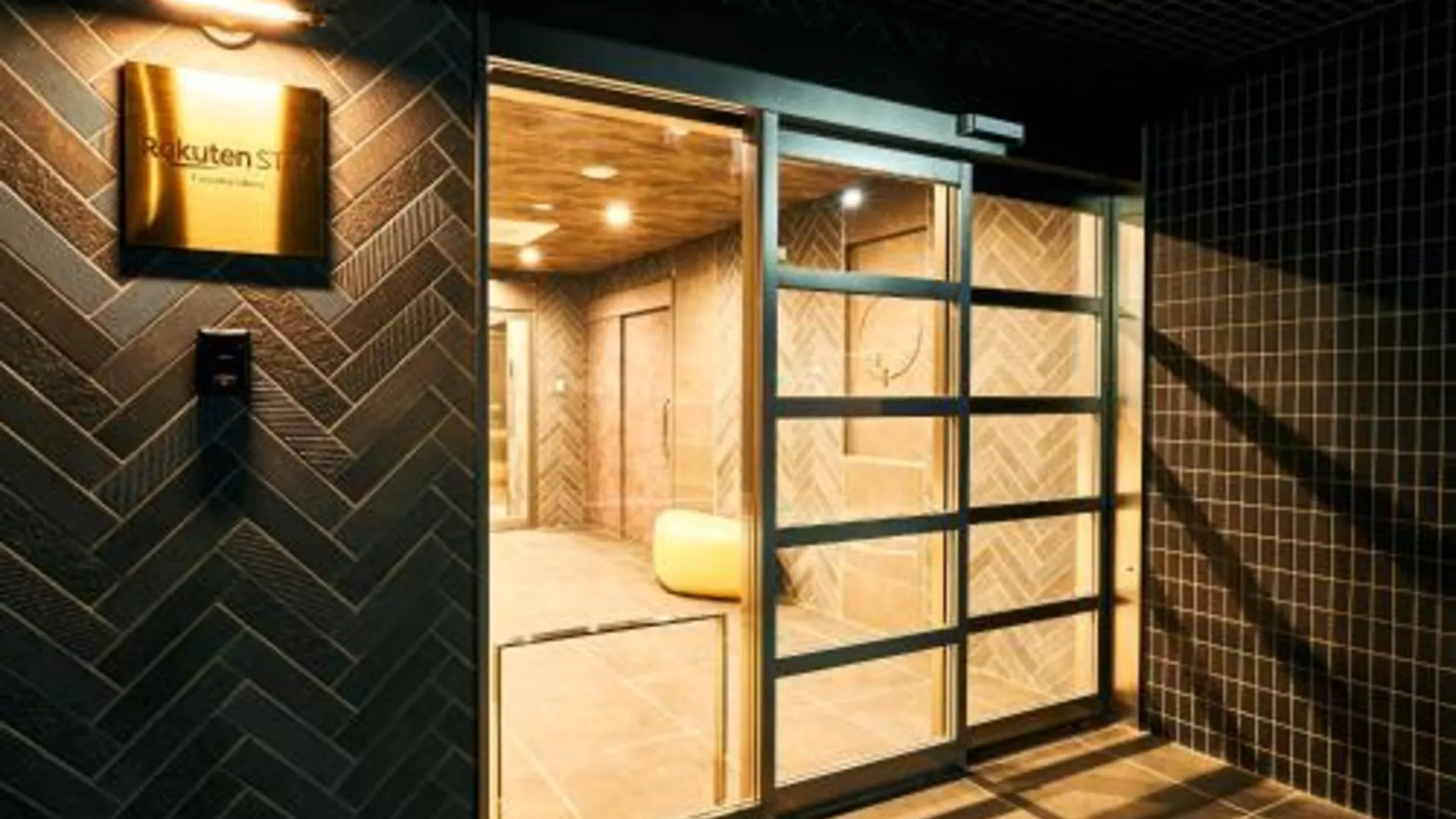 후쿠오카 라쿠텐 스테이 후쿠오카 야쿠인 4성급 게스트하우스 수영장