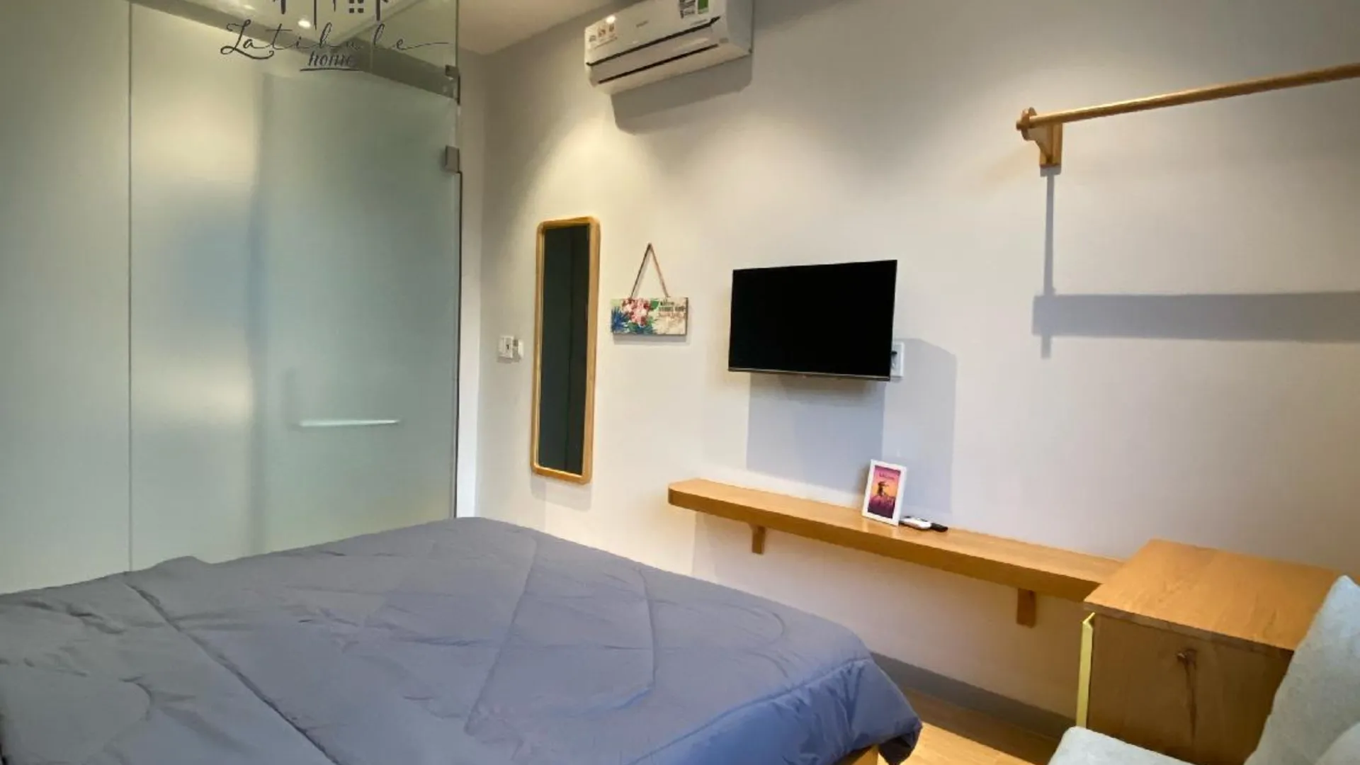 호치민 4군의 프라이빗 하우스 (25m², 침실 1개, 프라이빗 욕실 1개) 3성급 싱글룸 전망