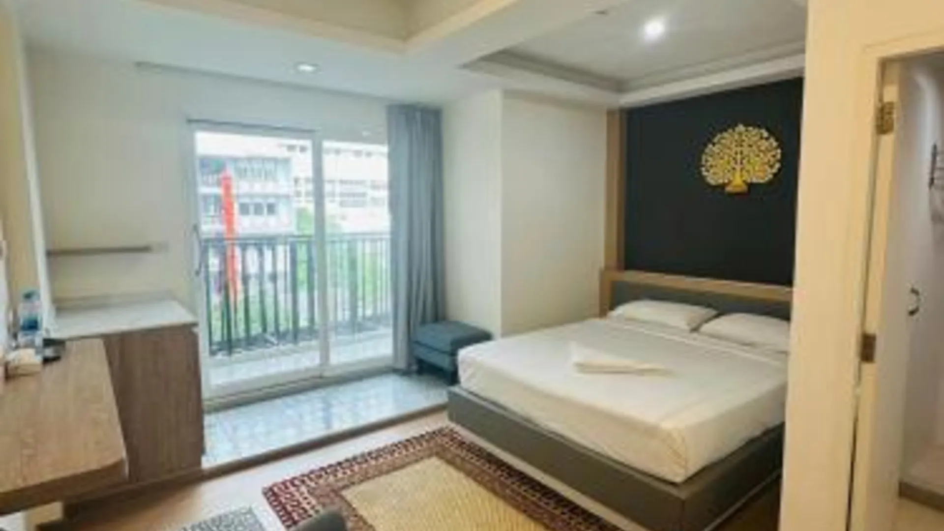 방콕 로열 가든 홈 호텔 3성급 호텔 스위트룸