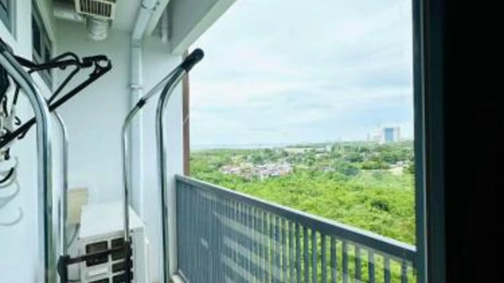 세부 플로우 8 스위트 앳 막탄 뉴타운 2성급 호텔 객실