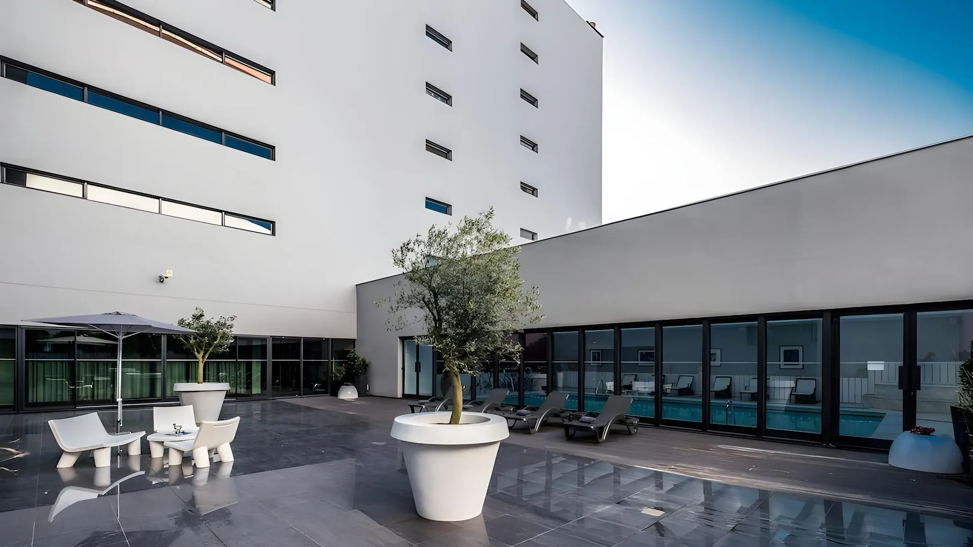 리스본 빌라 갈레 오페라 호텔 4성급 호텔 수영장