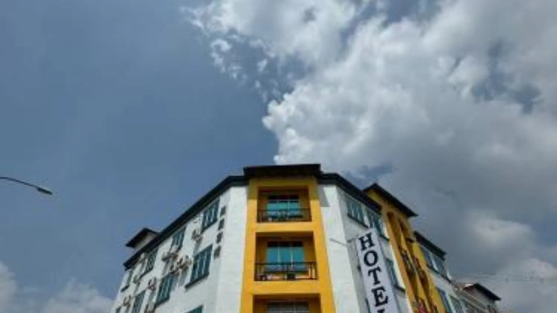 숭가이 페타니 Akasia Hotel 2성급 호텔 스위트룸