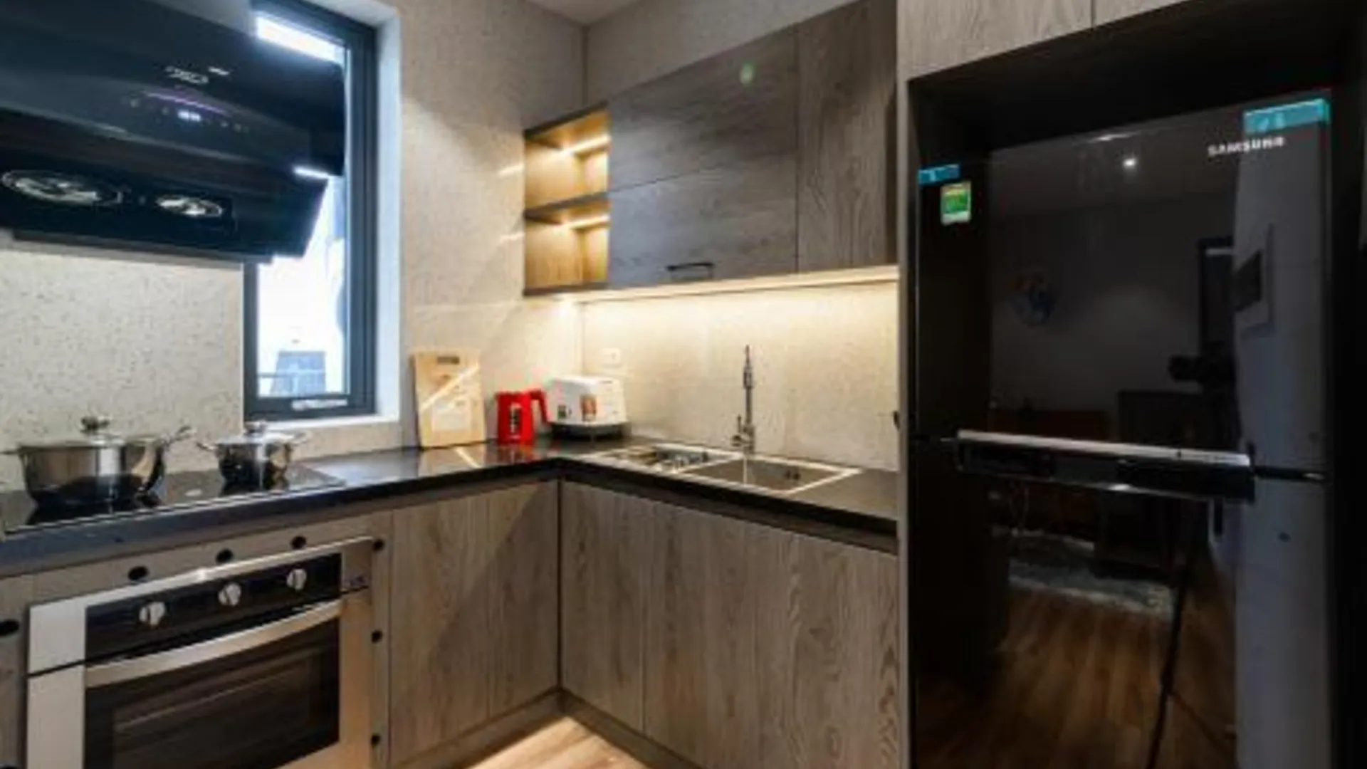 하노이 럭스 파라다이스 스위트 호텔 토 응옥 반 3성급 호텔 수영장