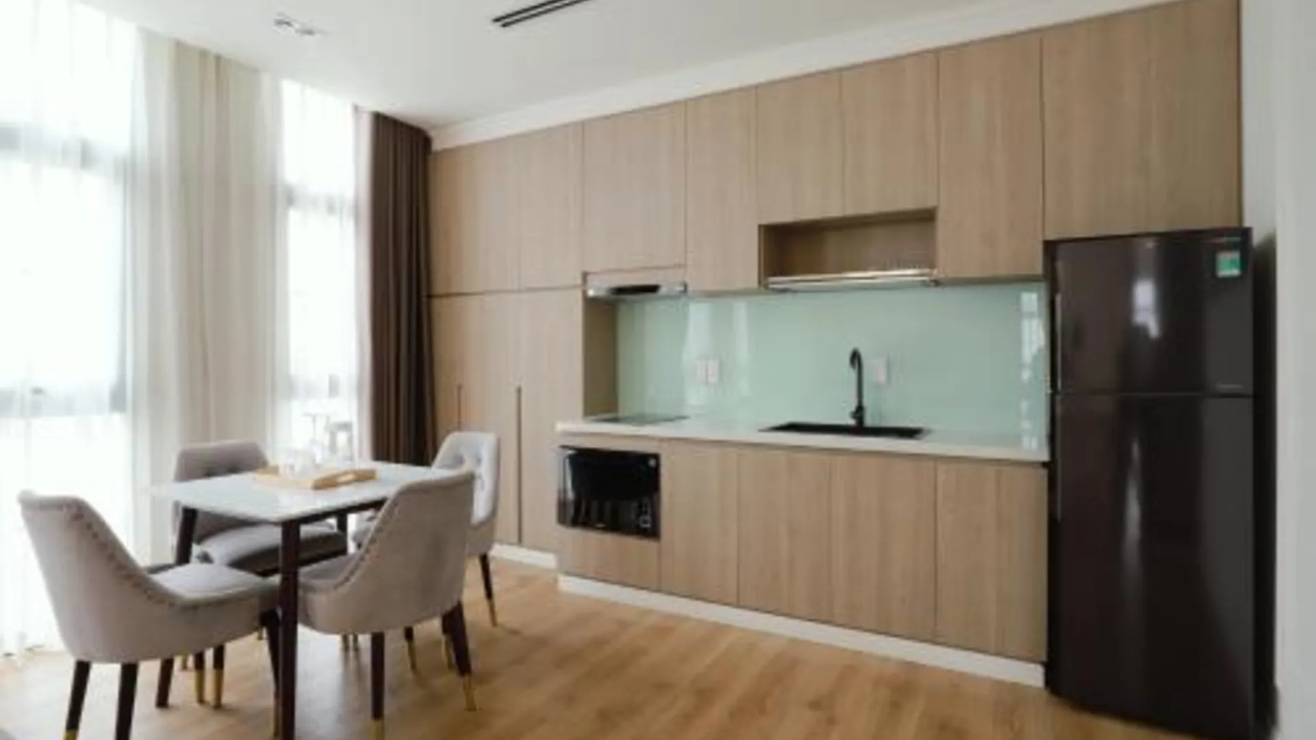 호치민 S Home Apartment by DDH  3성급 호텔 수영장