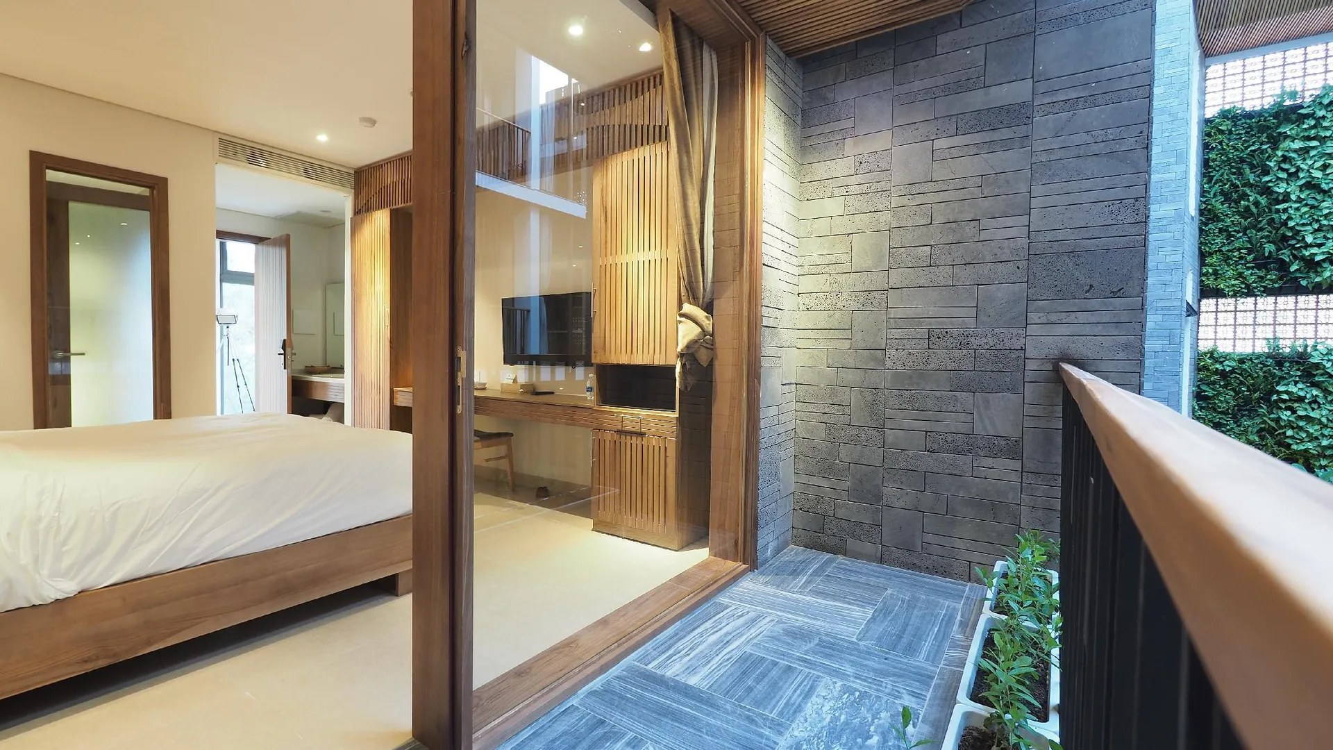 다낭 마이스 부티크 2성급 호텔 스위트룸