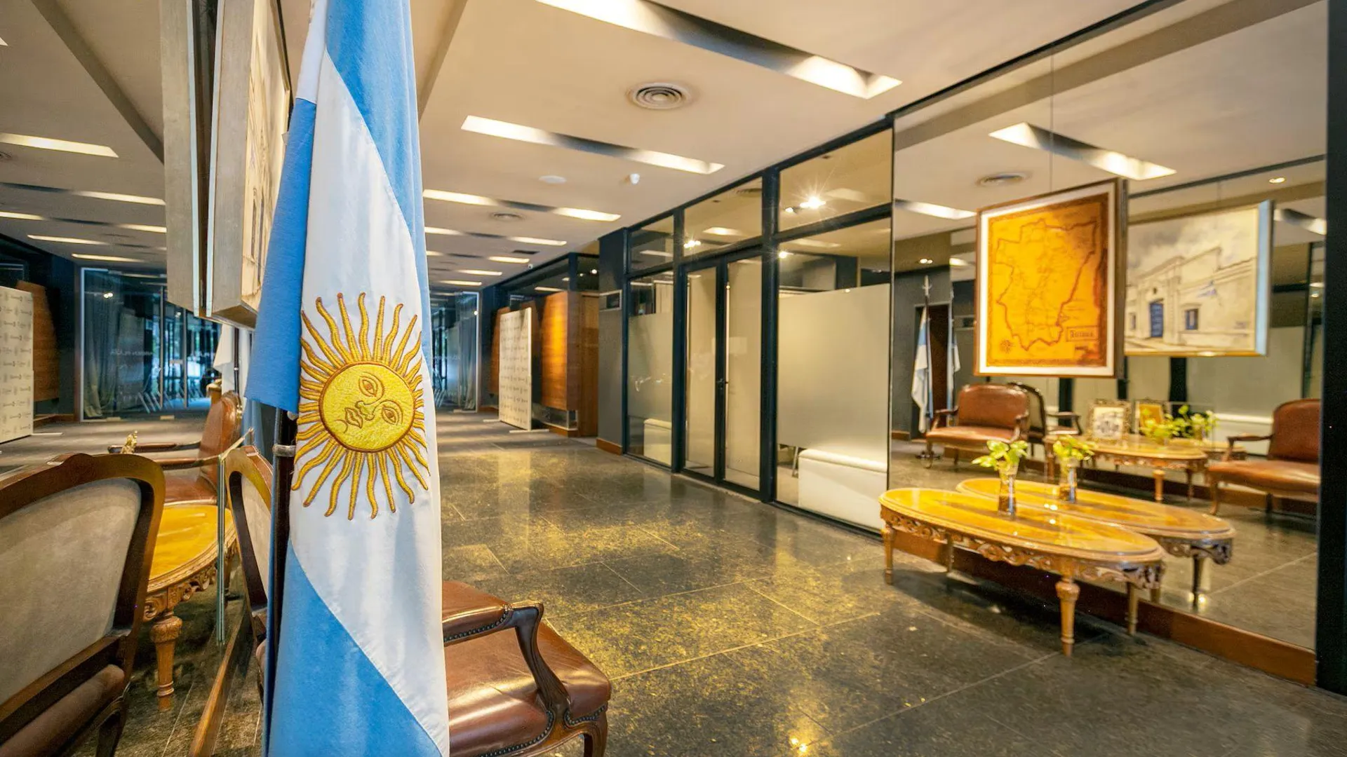 투쿠만 Ramada Plaza by Wyndham Tucuman 3성급 호텔 외관