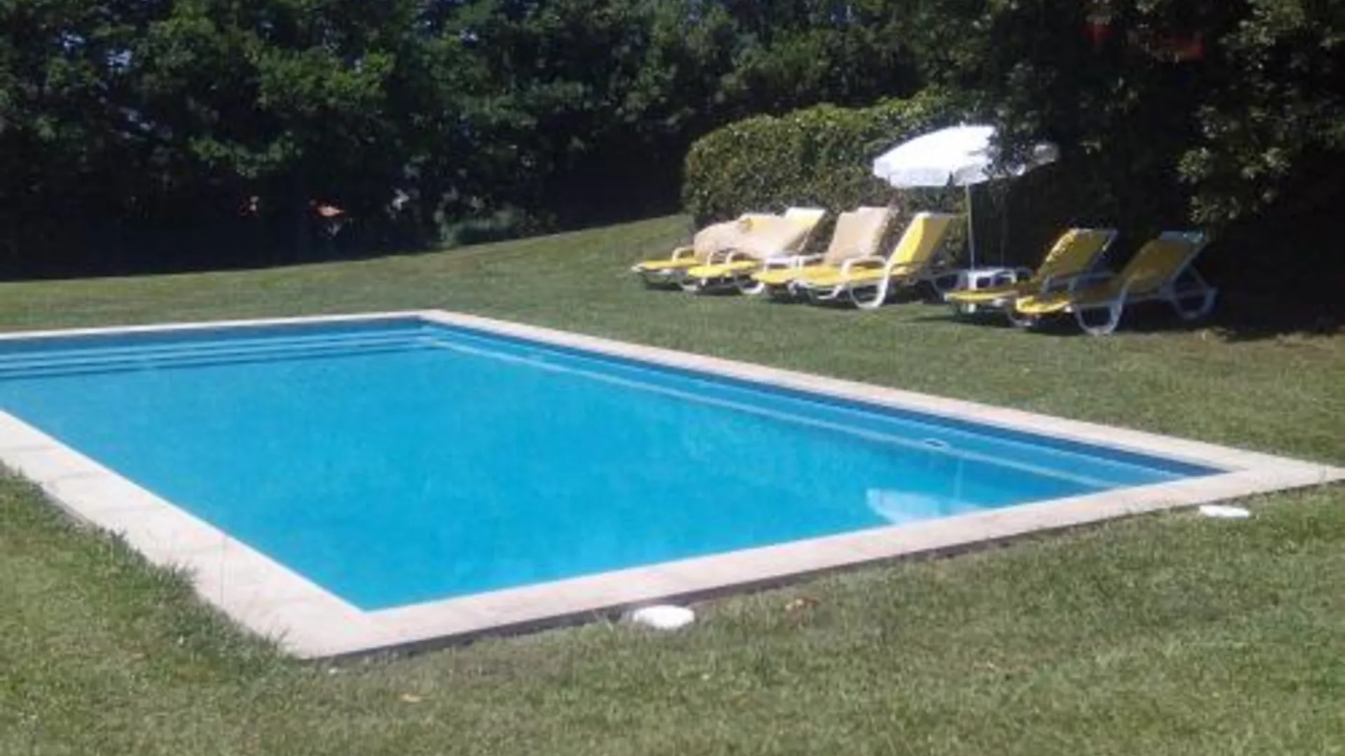 페나피엘 Quinta da Fonte Arcada 2성급 게스트하우스 로비