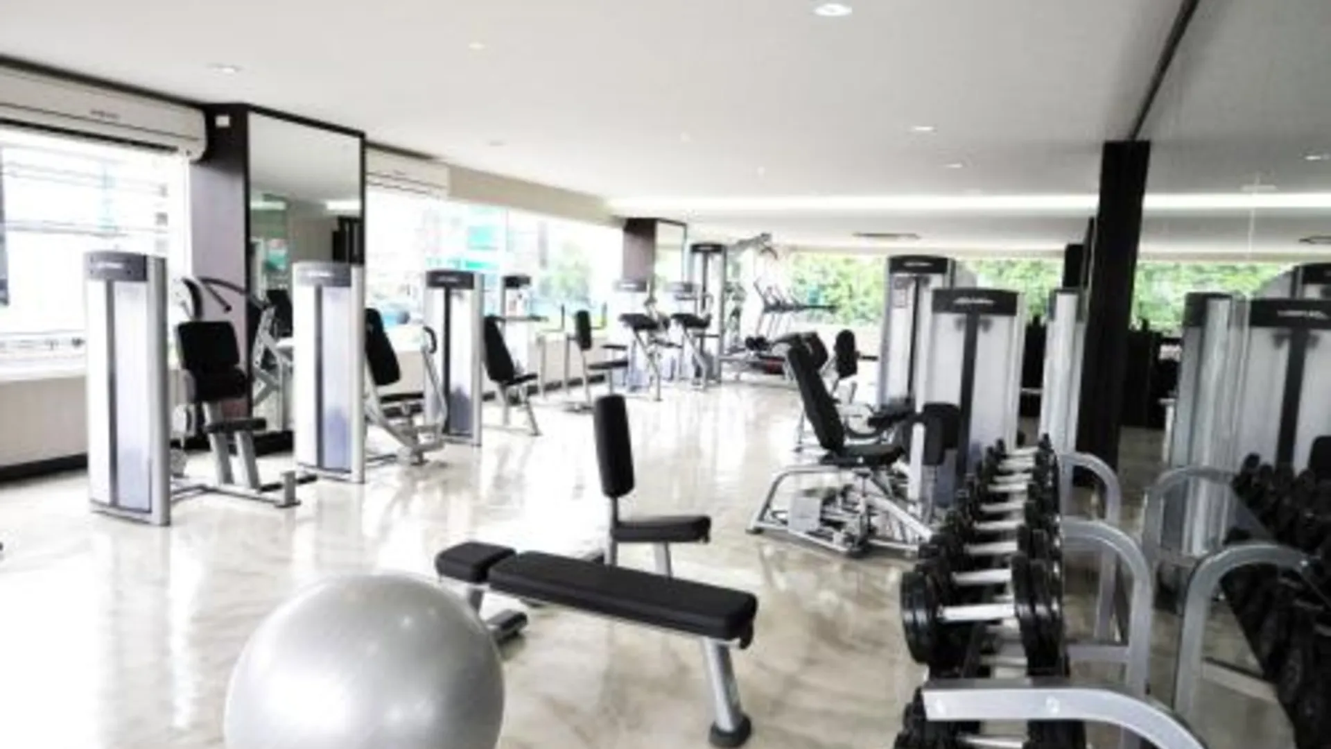 방콕 파린다 호텔 4성급 호텔 스위트룸