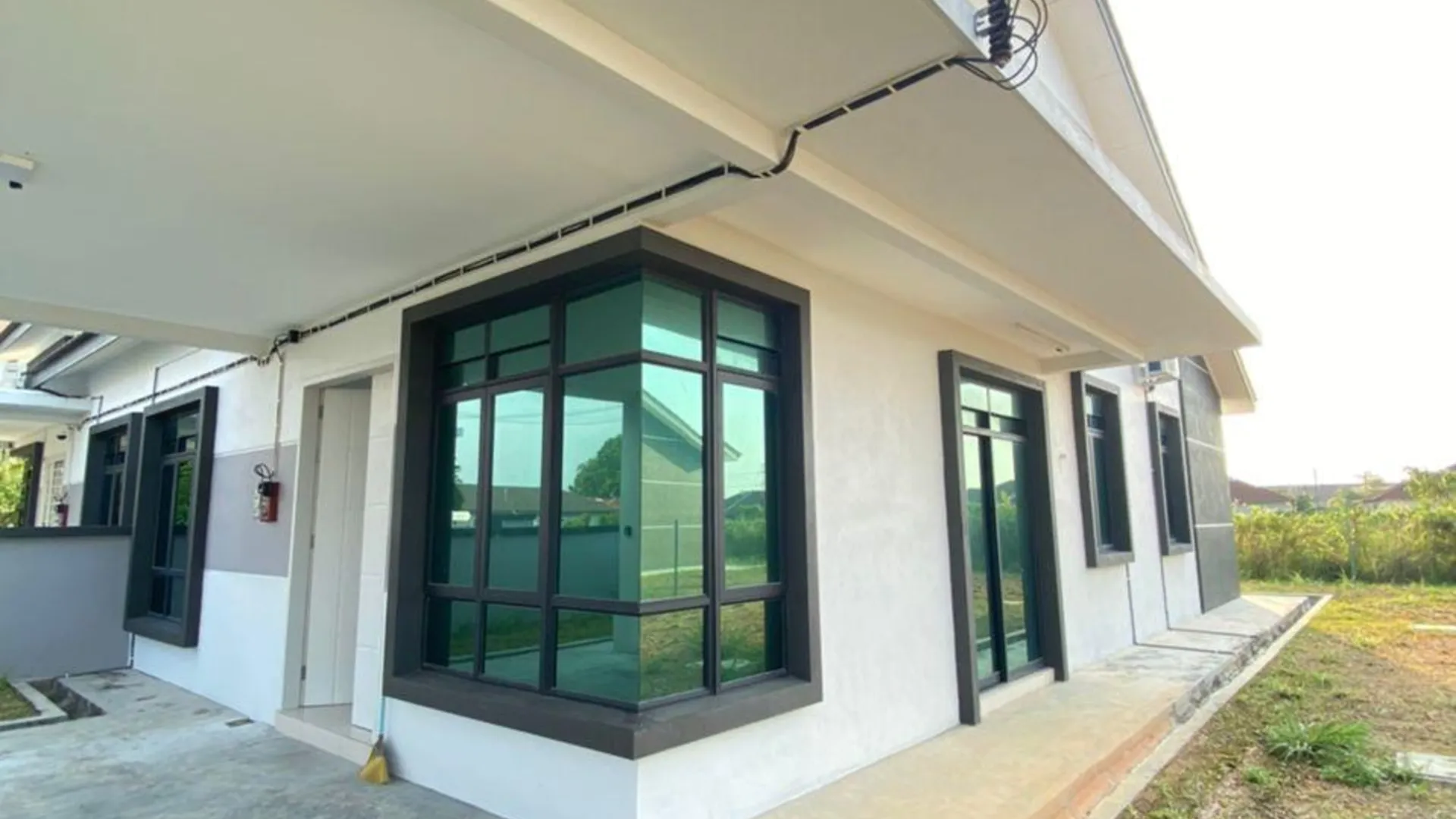 말라카 멜라카텡가의 프라이빗 하우스 (1000m², 침실 3개, 프라이빗 욕실 1개) 2성급 싱글룸 전망