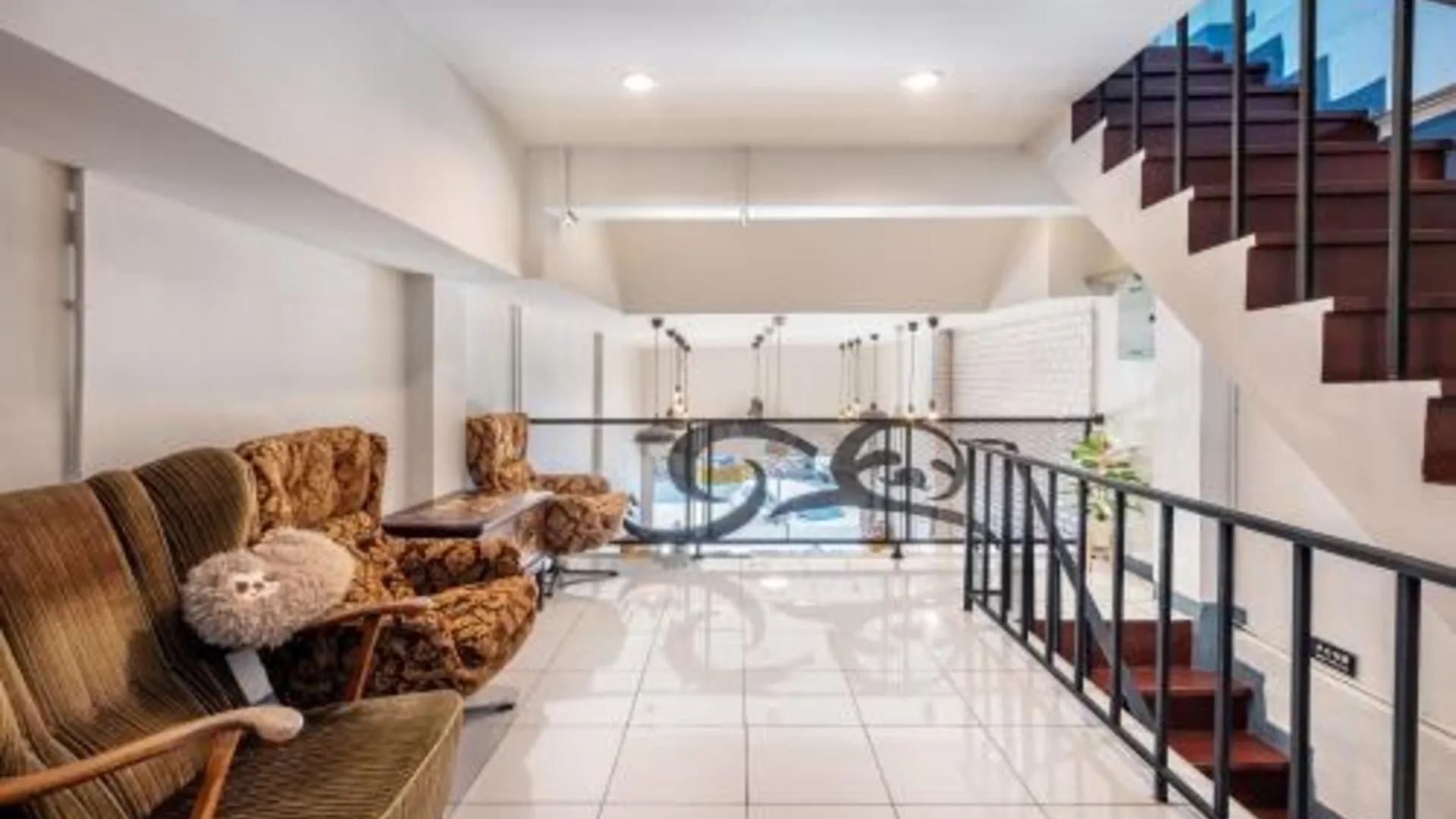 방콕 슬로스 호스텔 돈무앙 에어포트 2성급 호텔 수영장