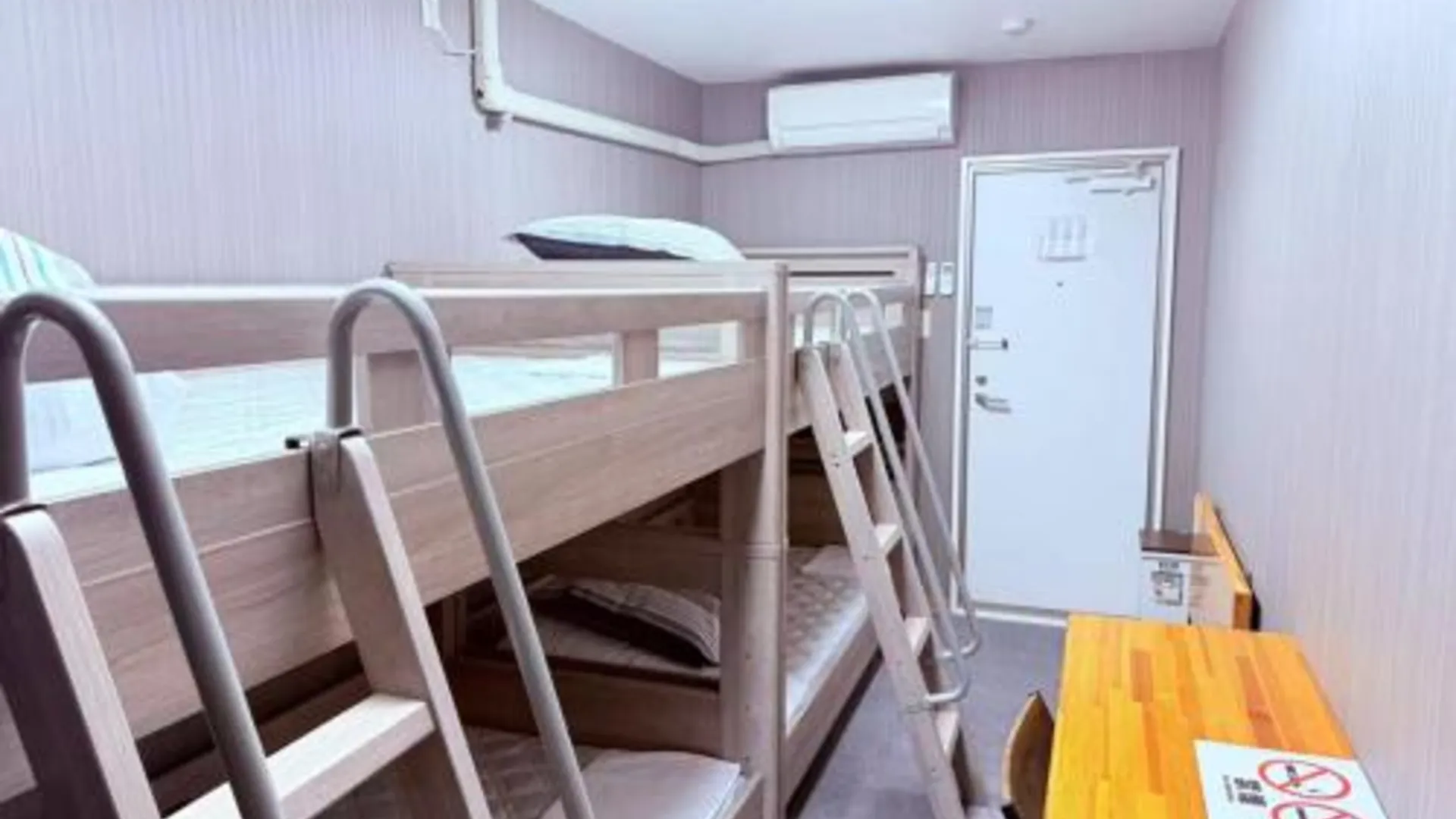 오사카 HOSTEL s 1성급 호텔 수영장