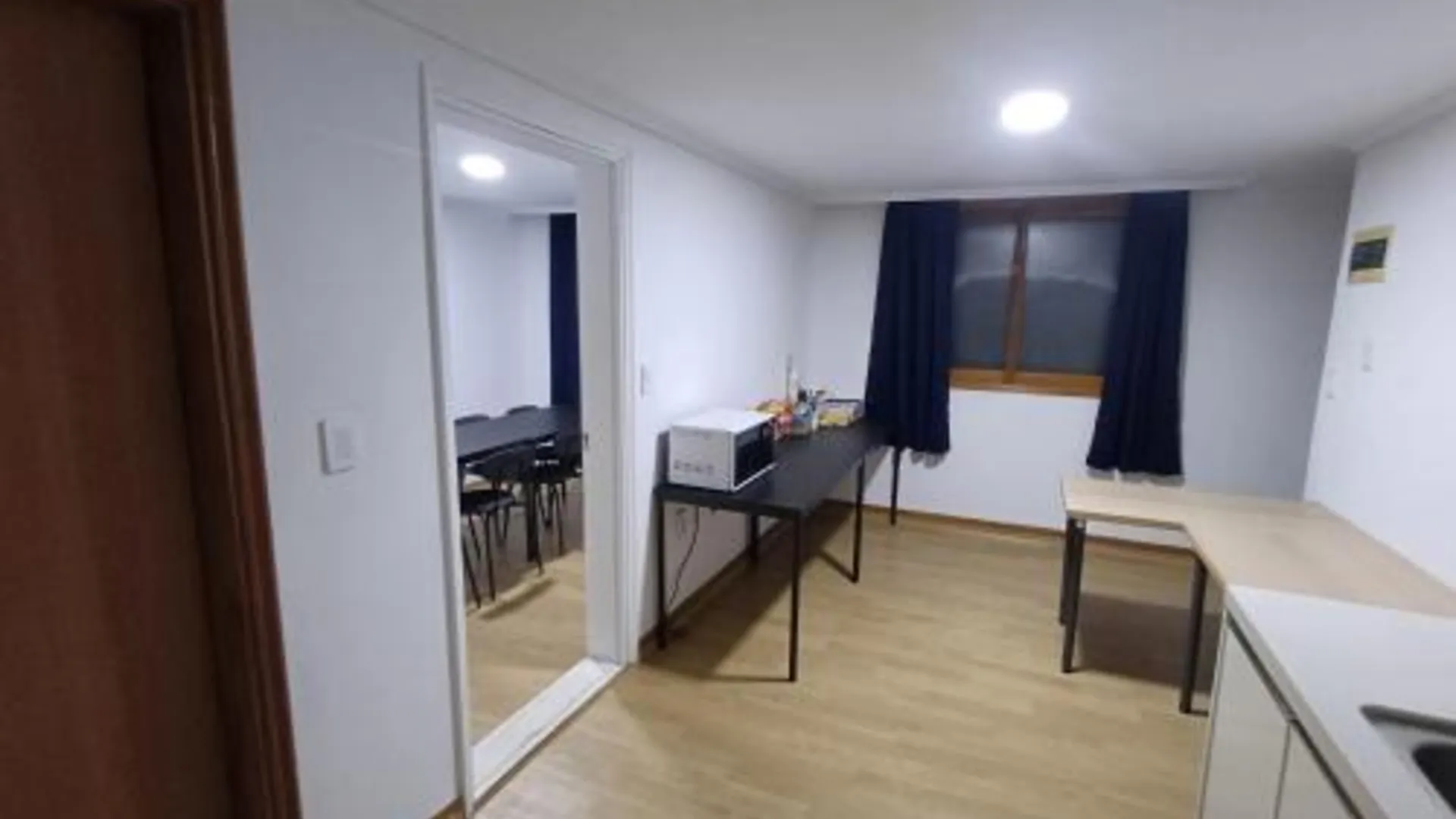 서울 오션스 게스트하우스 - 외국인 전용 2성급 호텔 로비