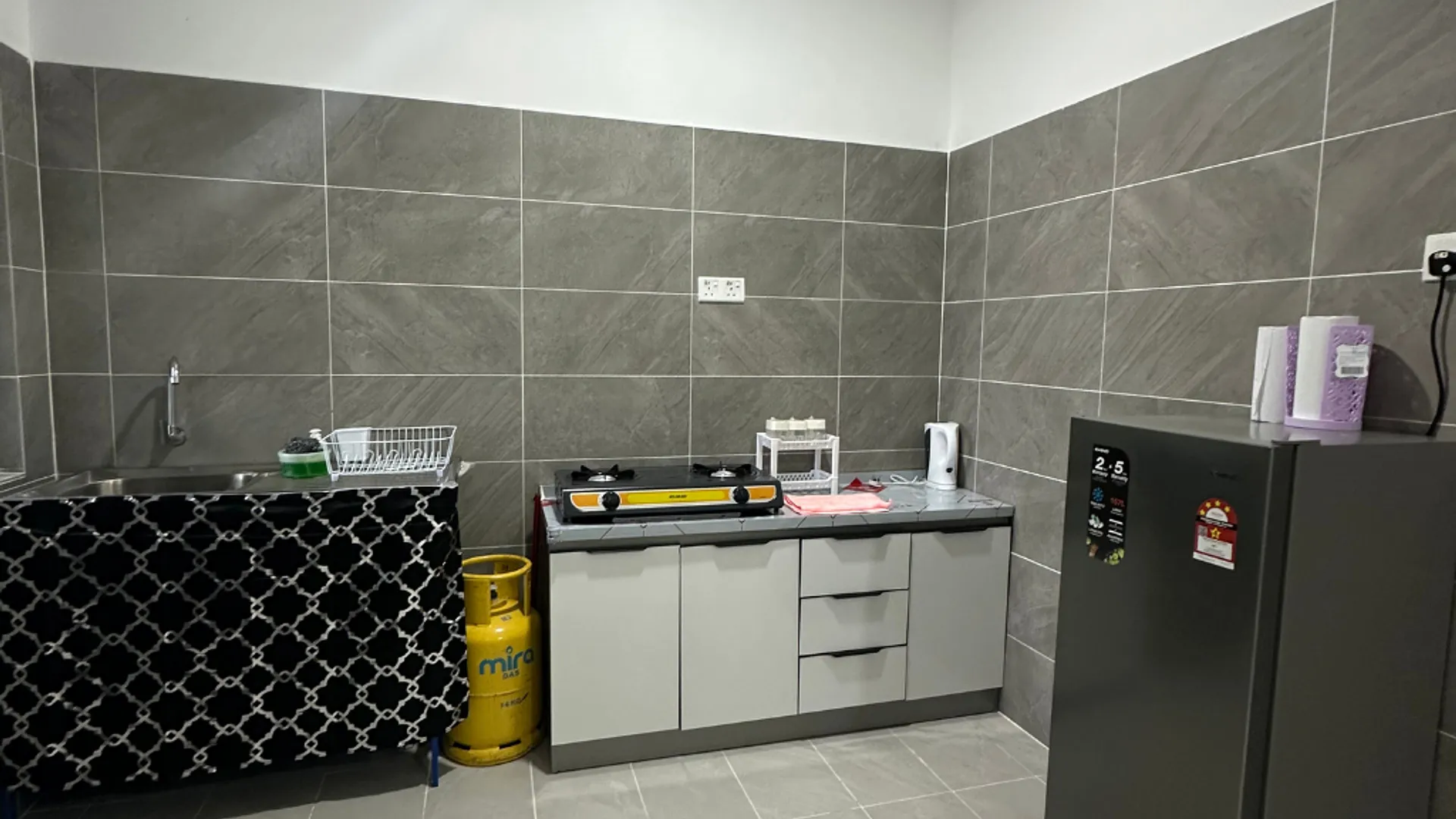 쿠알라테렝가누 세베랑 타키르 / 공항의 프라이빗 하우스 (m², 침실 4개, 프라이빗 욕실 4개) 1성급 싱글룸 전망