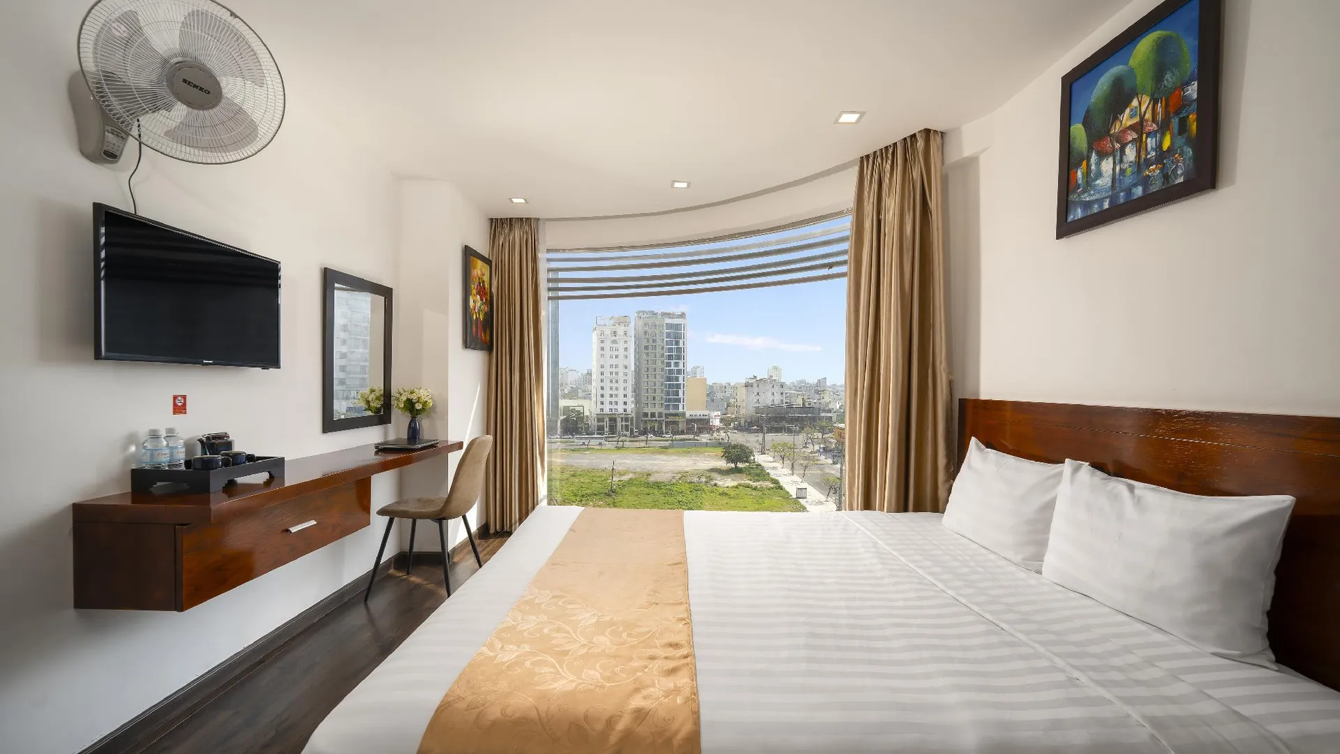 다낭 와이키키 비치 호텔 다낭 3성급 호텔 스위트룸