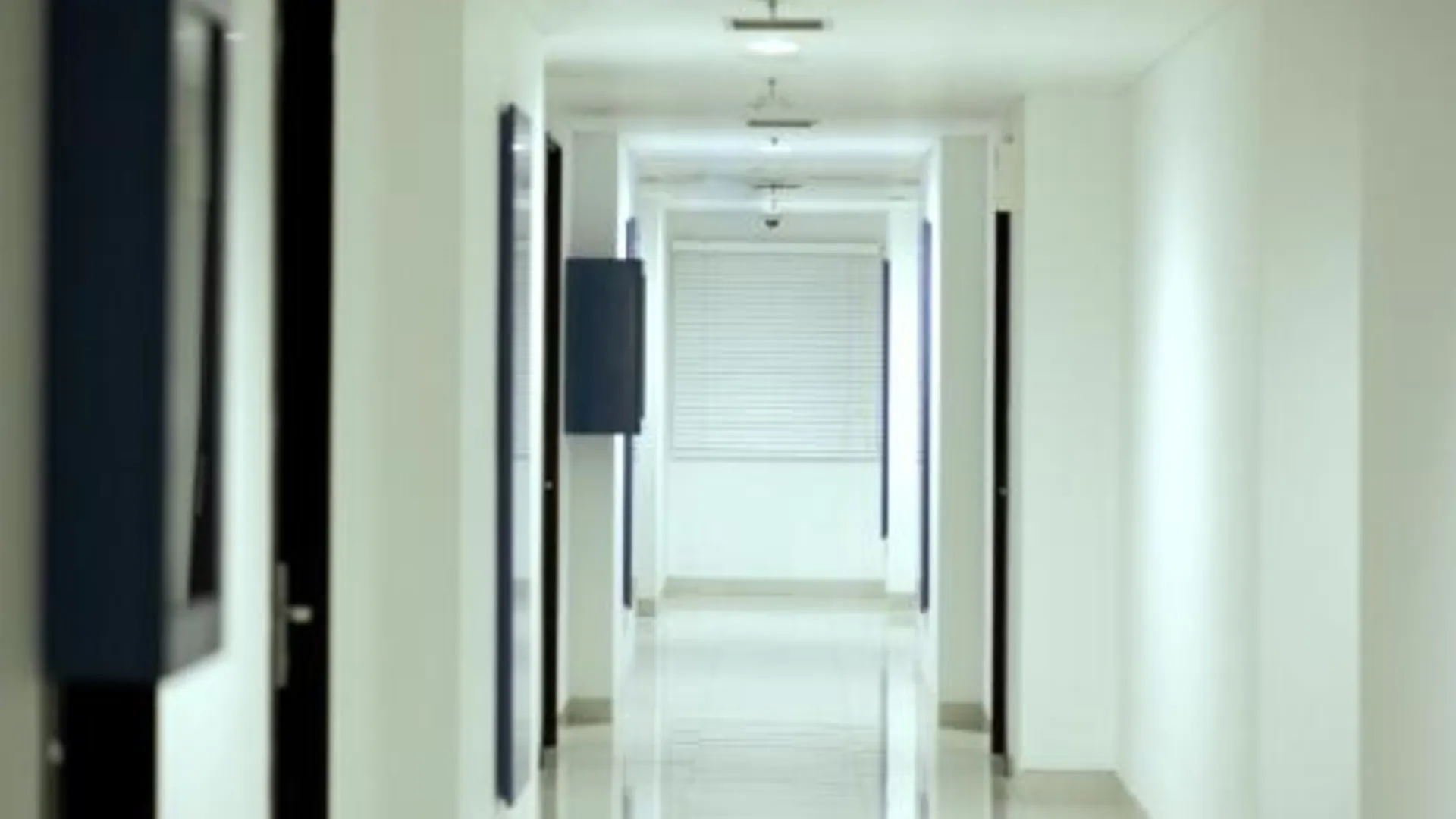 마카사르 아마리스호텔 파나쿠강 2성급 호텔 객실