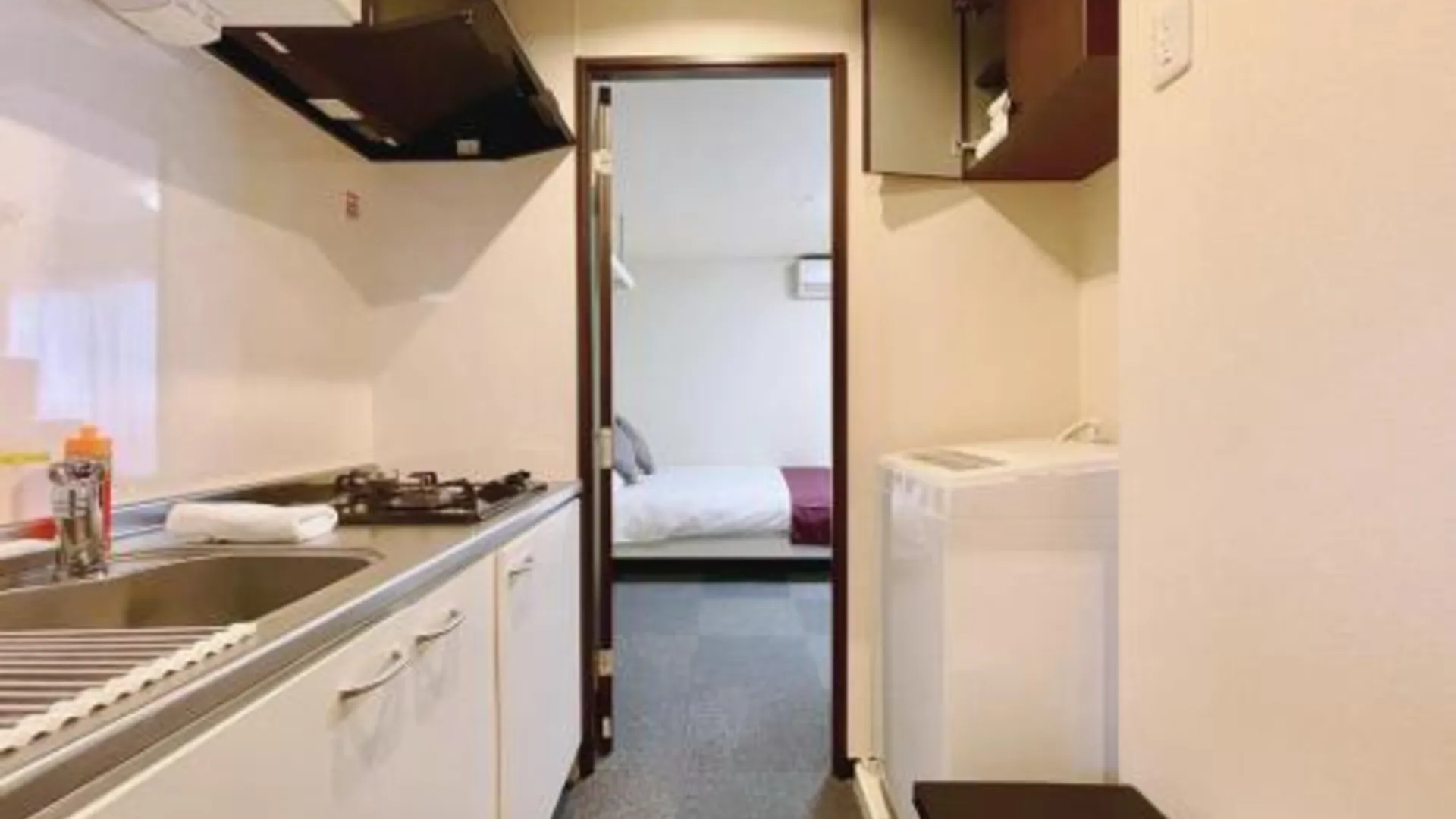 교토 Calm Stay Nijo 3성급 게스트하우스 외관