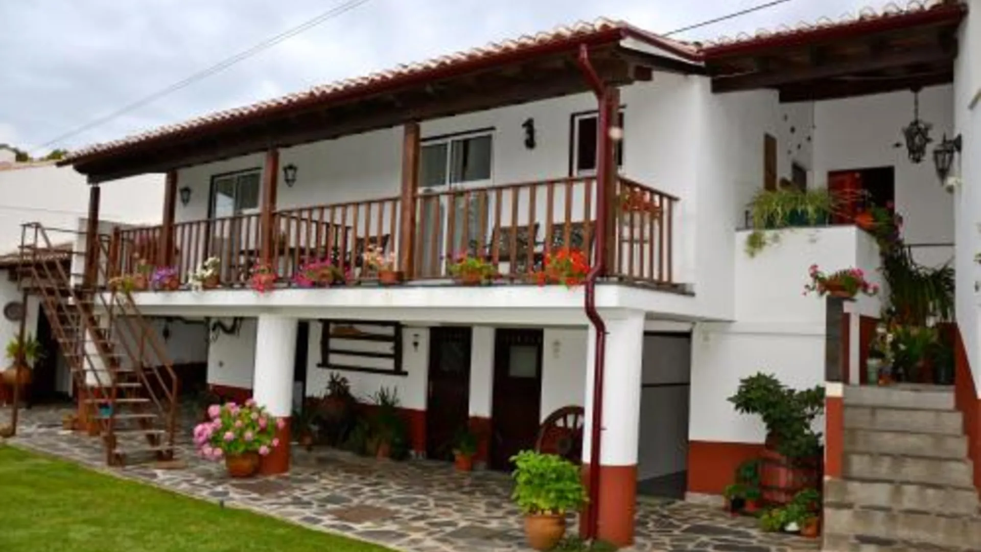 로우자 Quintal De Alem Do Ribeiro-Turismo Rural 4성급 호텔 레스토랑