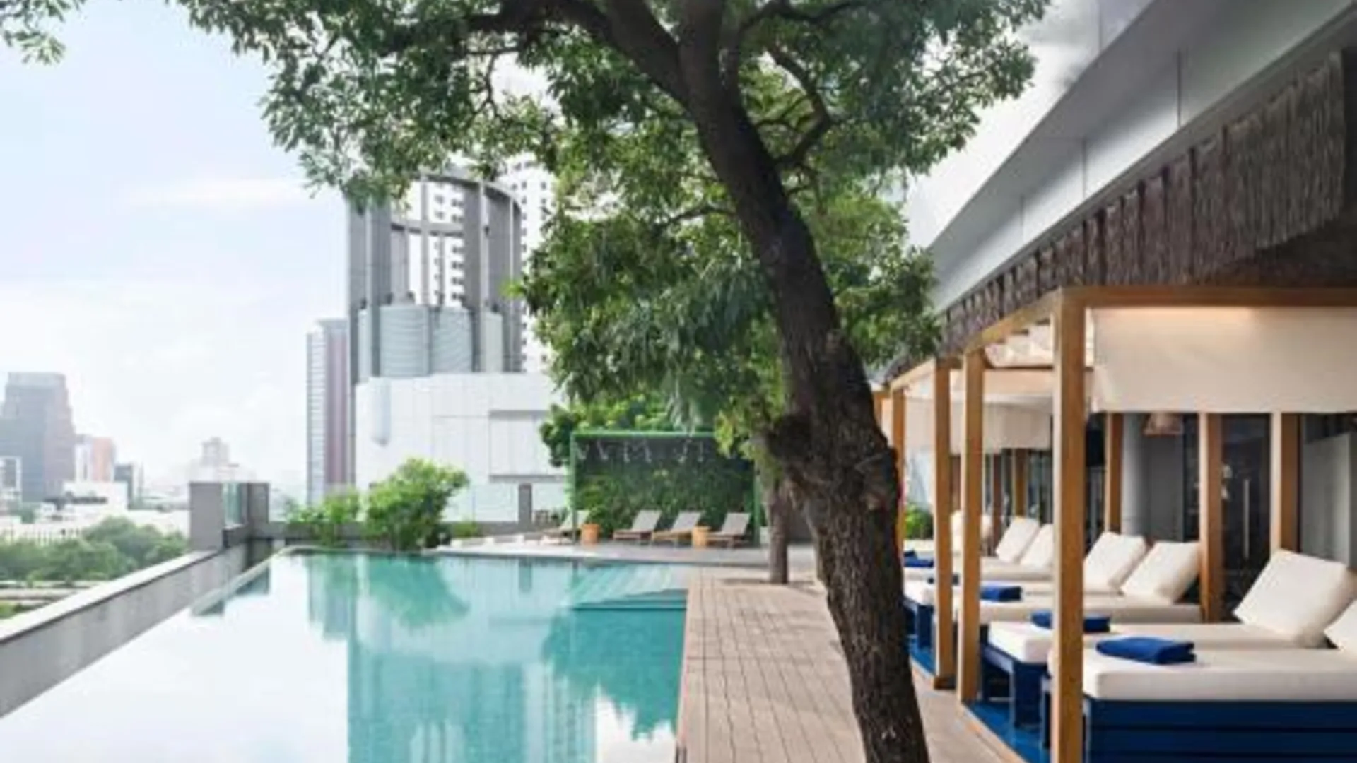 방콕 노보텔 방콕 플래티넘 프라투남 4성급 호텔 외관