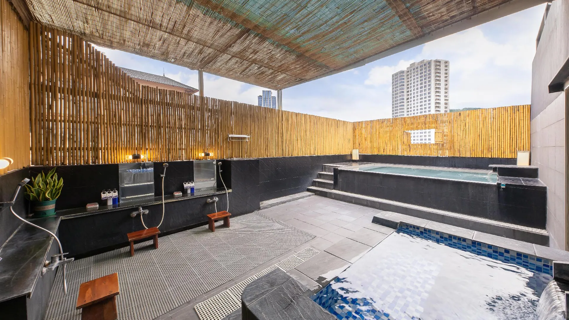 하노이 아즈마야 호텔 김마 2 2성급 호텔 외관