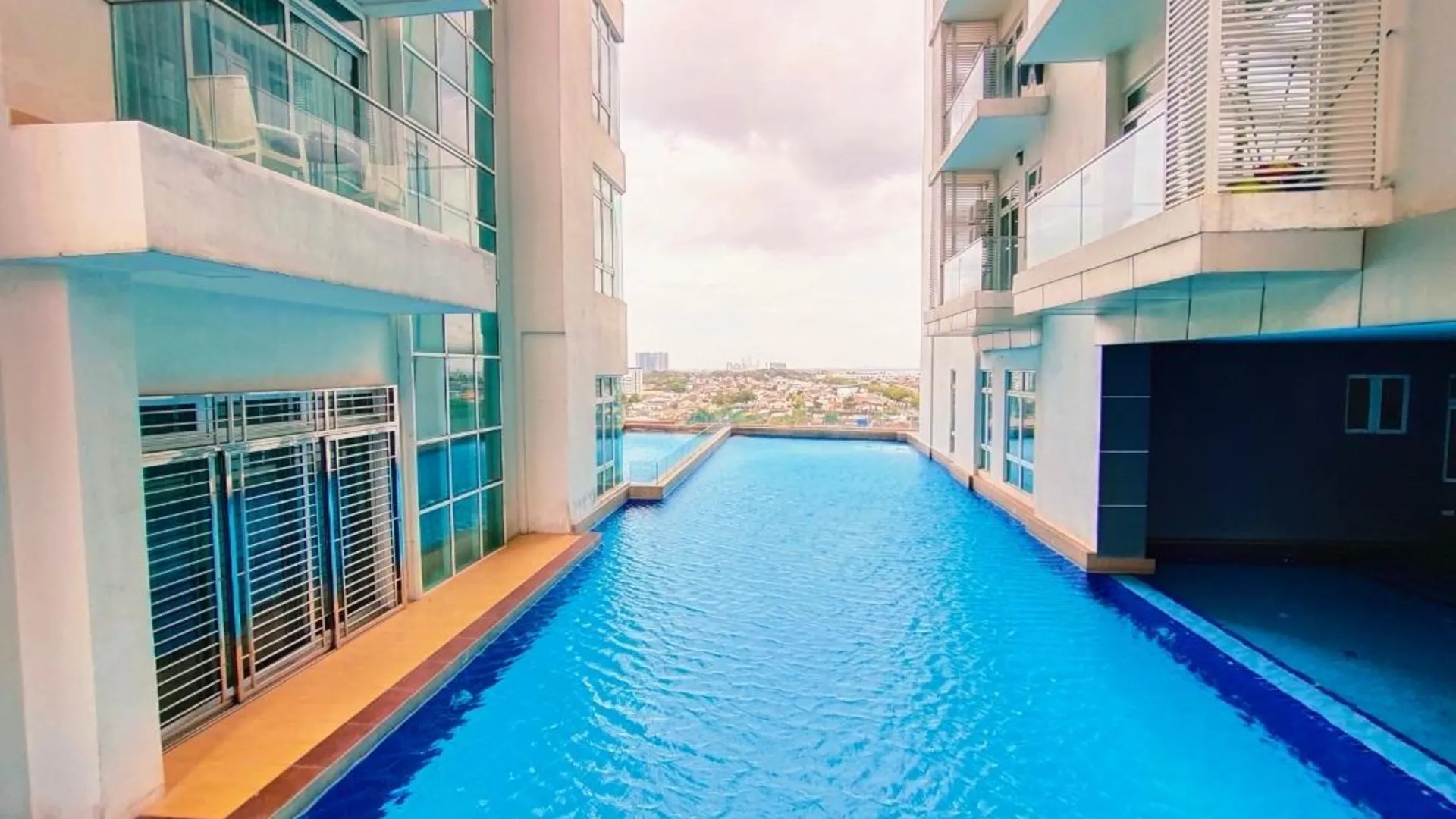 조호바루 / 조호르바루 조호바루 시내의 아파트먼트 (900m², 침실 2개, 프라이빗 욕실 2개) 5성급 싱글룸 외관