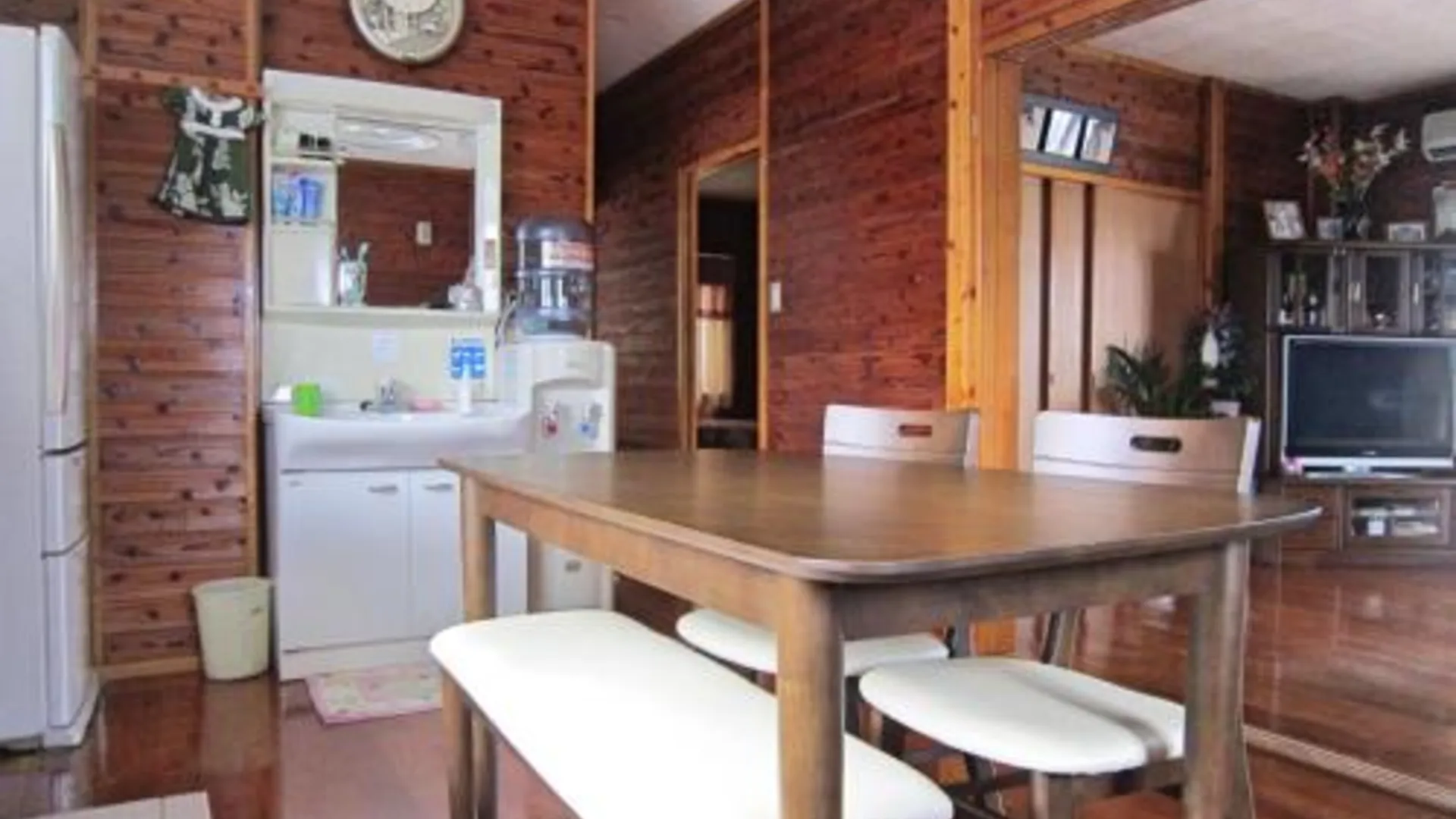 오키나와 본섬 이에지마 민파쿠 3성급 호텔 외관