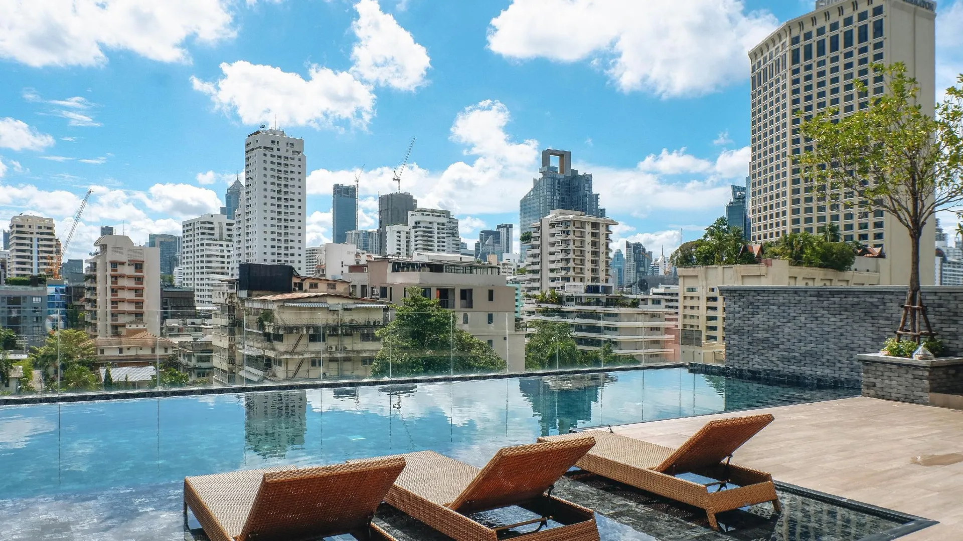 방콕 더 코치 호텔 수쿰빗 4성급 호텔 객실