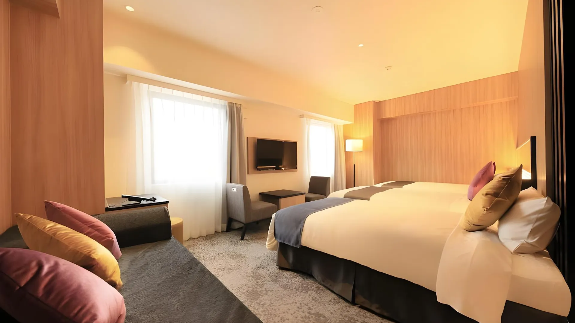 후쿠오카 퀸테사 호텔 후쿠오카 텐진 코믹 앤 북 4성급 호텔 스위트룸