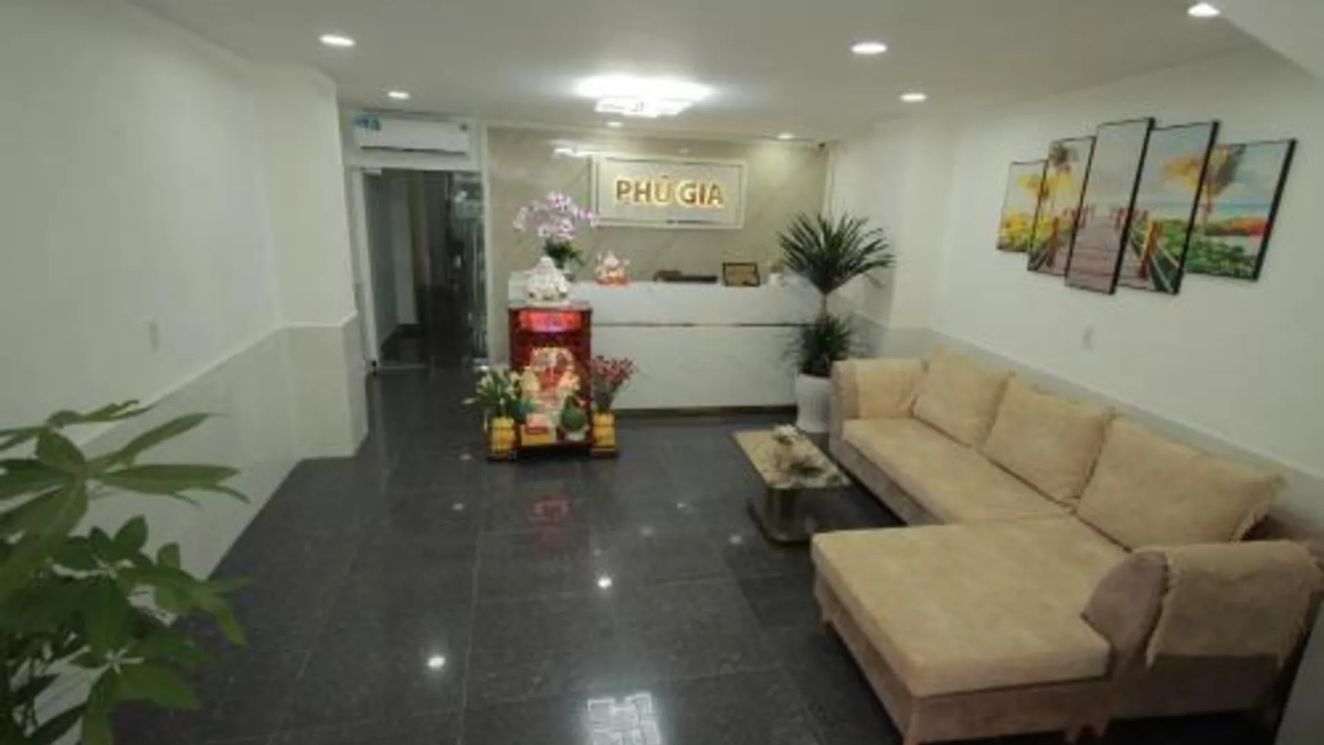 호치민 푸 지아 부이 비엔 3성급 호텔 수영장