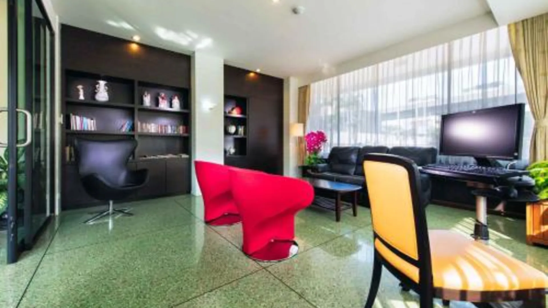 방콕 캐피탈 맨션 3성급 호텔 수영장