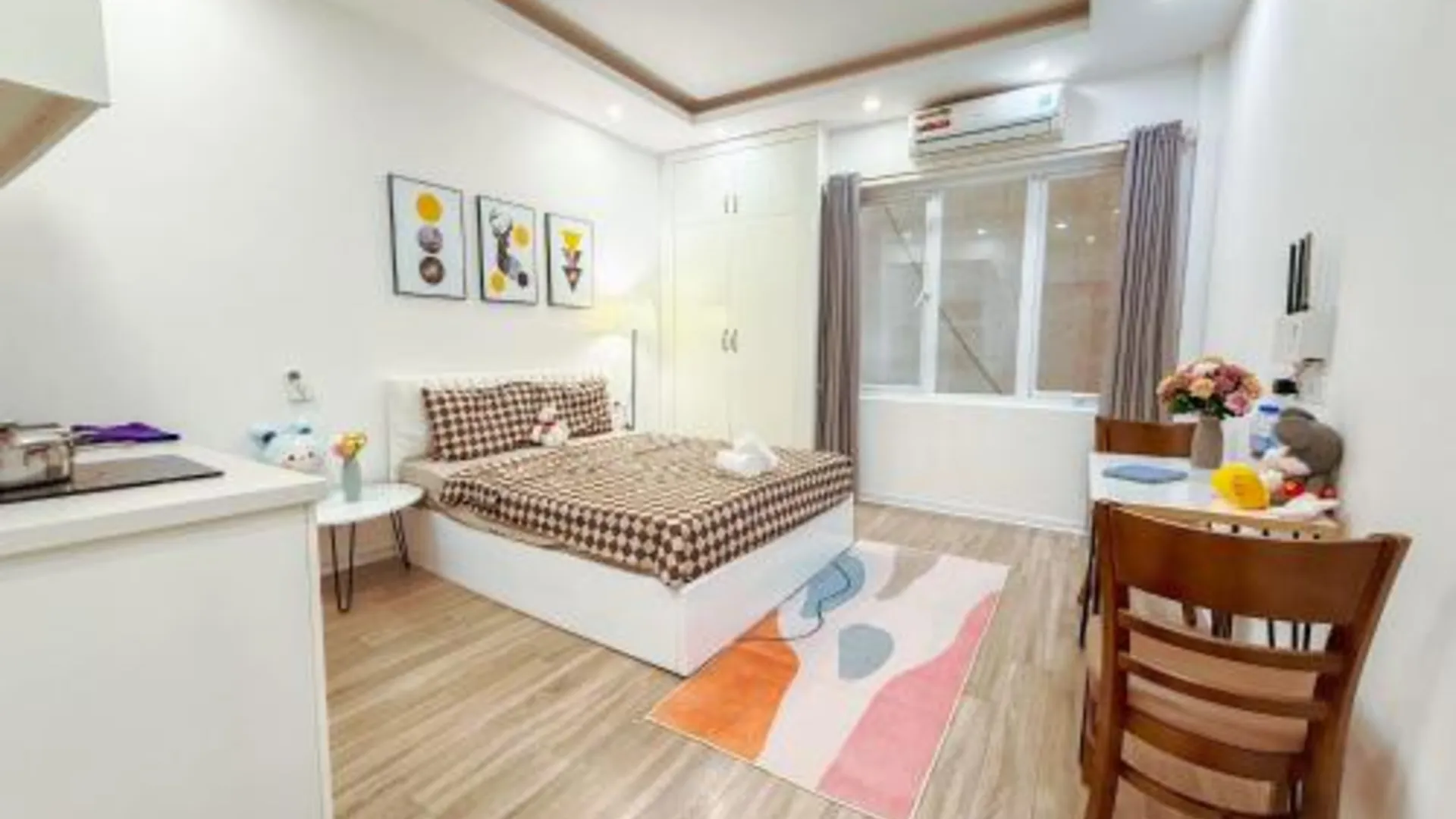 하노이 라 카사 디 디첸브레 186 도이깐 3성급 게스트하우스 레스토랑