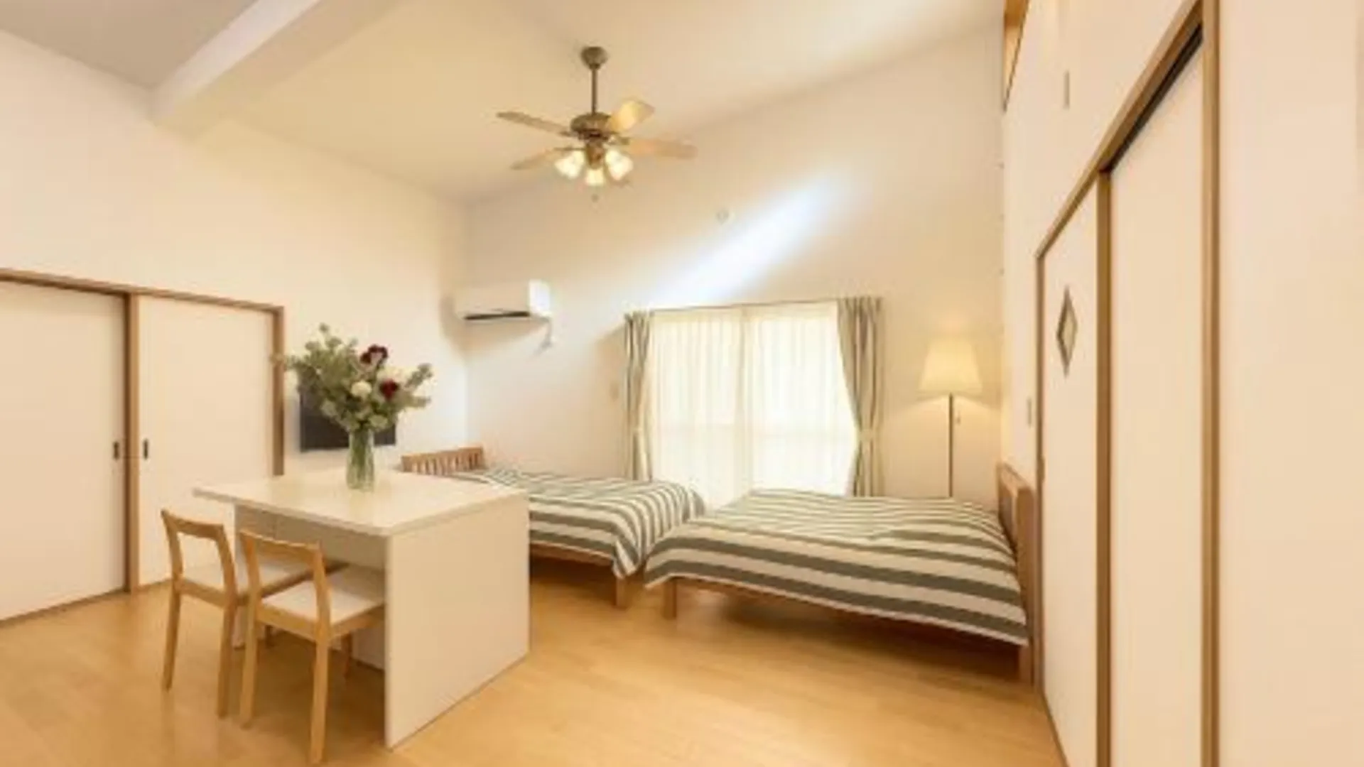 오키나와 본섬 Nakao75-B 2성급 싱글룸 전망