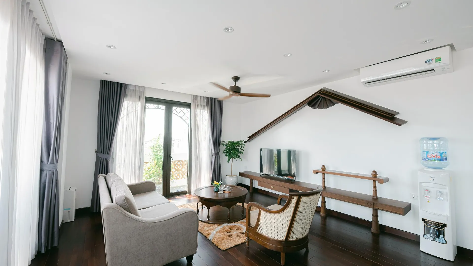 하노이 플레스타 도이 칸 5성급 호텔 스위트룸