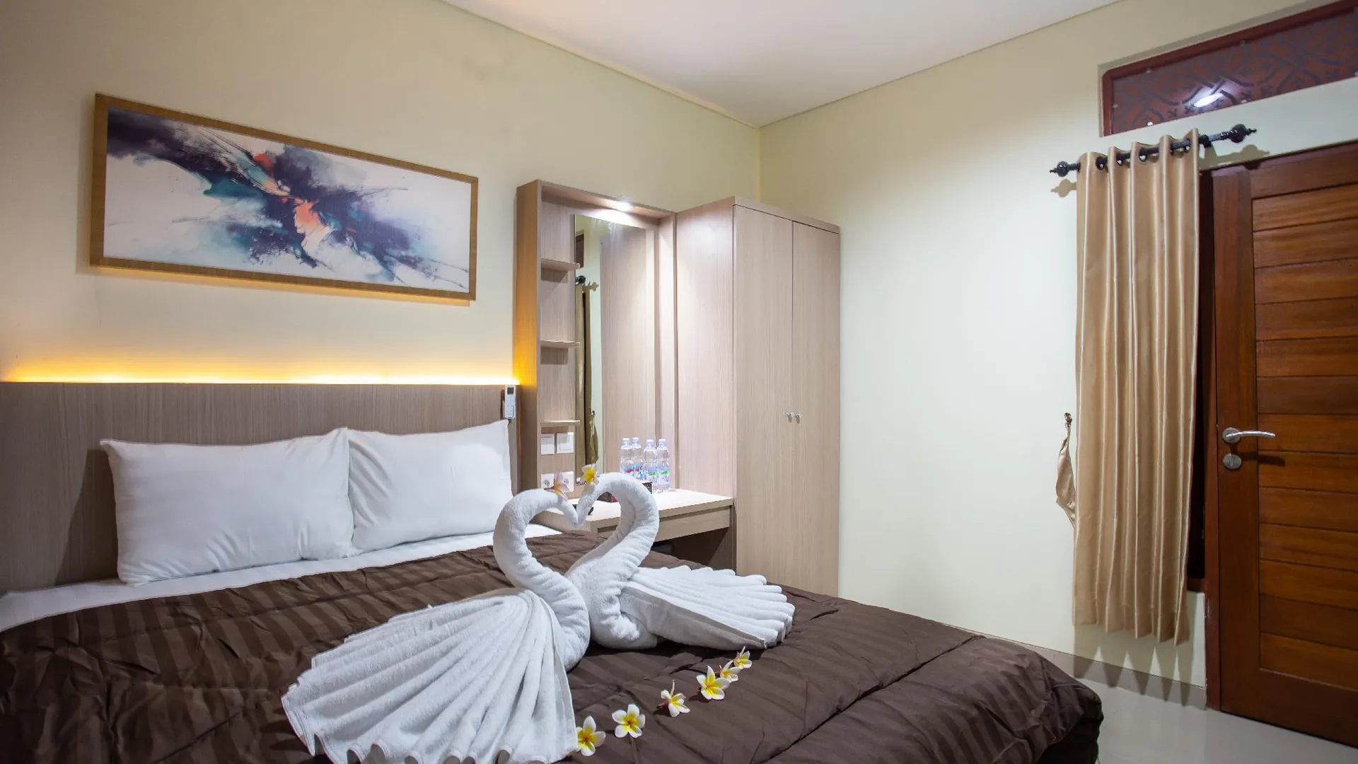 발리 오팡 게스트하우스 사누르 2성급 호텔 로비