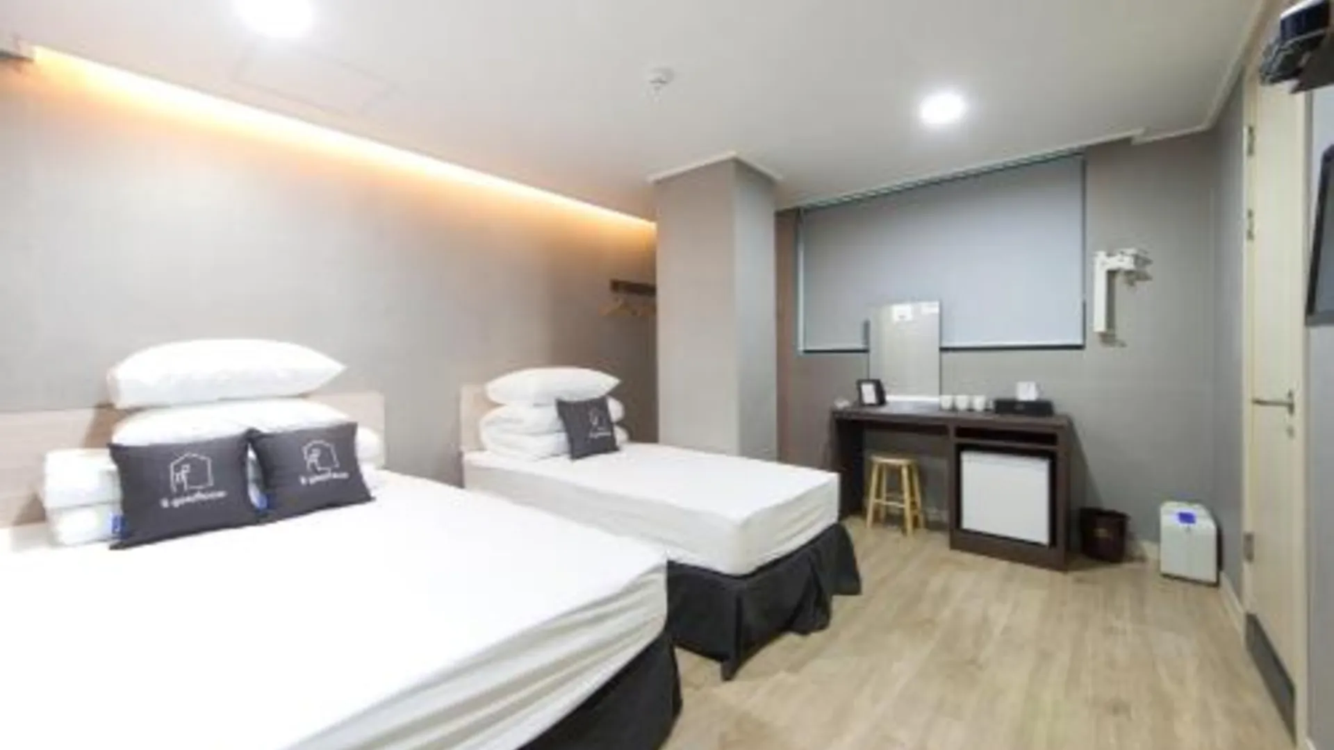 서울 K-그랜드호스텔 강남1 1성급 호텔 스위트룸