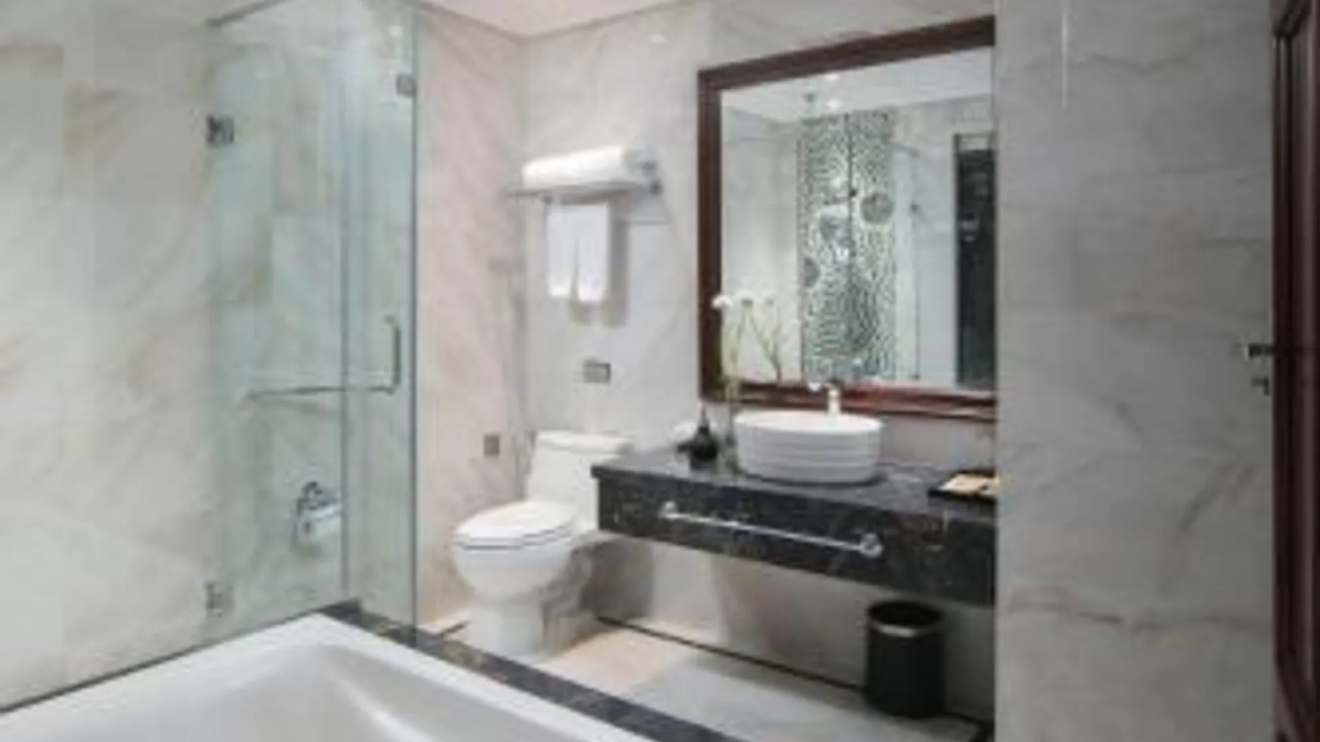 하노이 루시앙 하노이 레이크사이드 호텔 앤 루프탑 5성급 호텔 부대시설