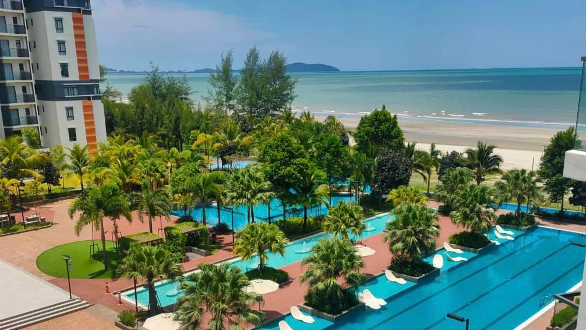 쿠안탄 베세라의 프라이빗 하우스 (541m², 침실 1개, 프라이빗 욕실 1개) 3성급 싱글룸 로비