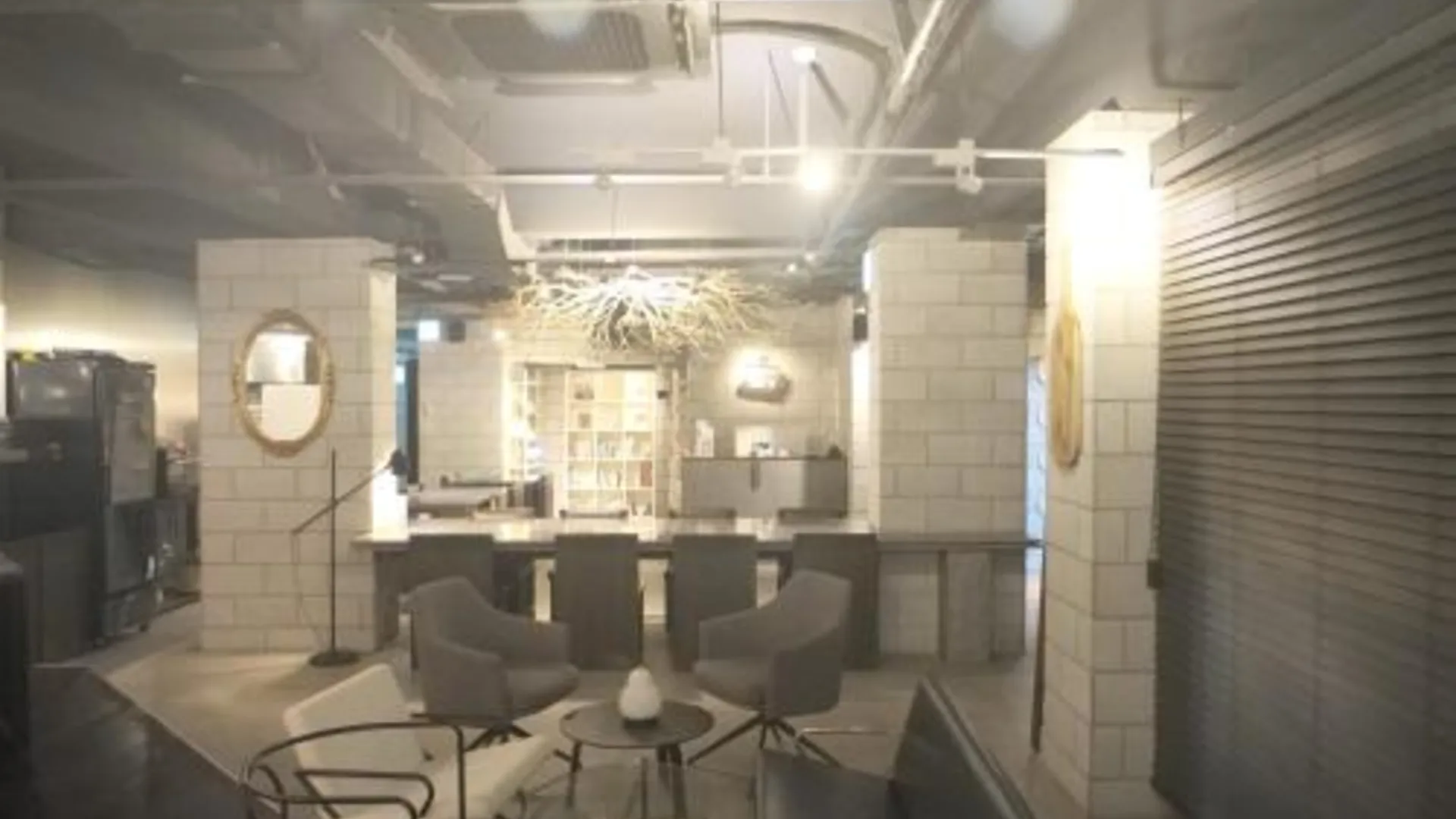 서울 업플로 호스텔 2성급 호텔 로비