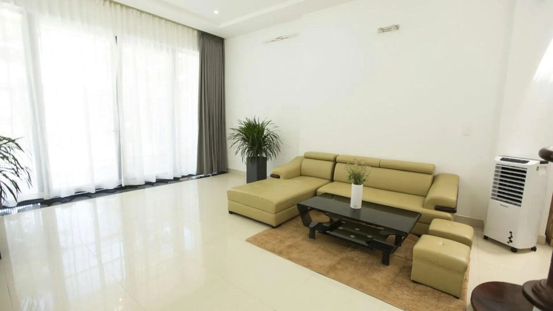 다낭 푸옥미의 프라이빗 하우스 (300m², 침실 4개, 프라이빗 욕실 5개) 4성급 게스트하우스 전망