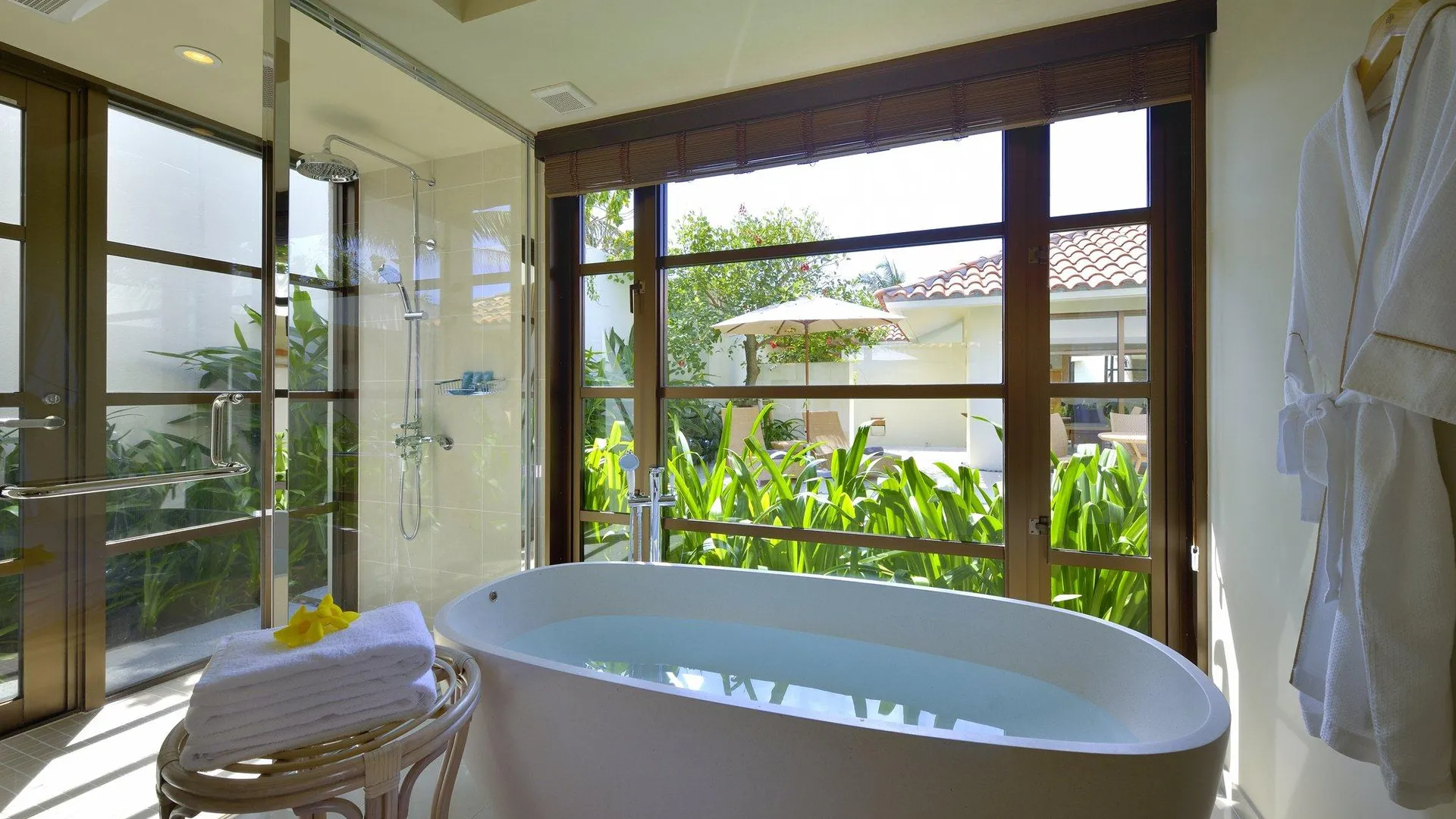 오키나와 본섬 더 우자 테라스 비치 클럽 빌라 5성급 호텔 수영장