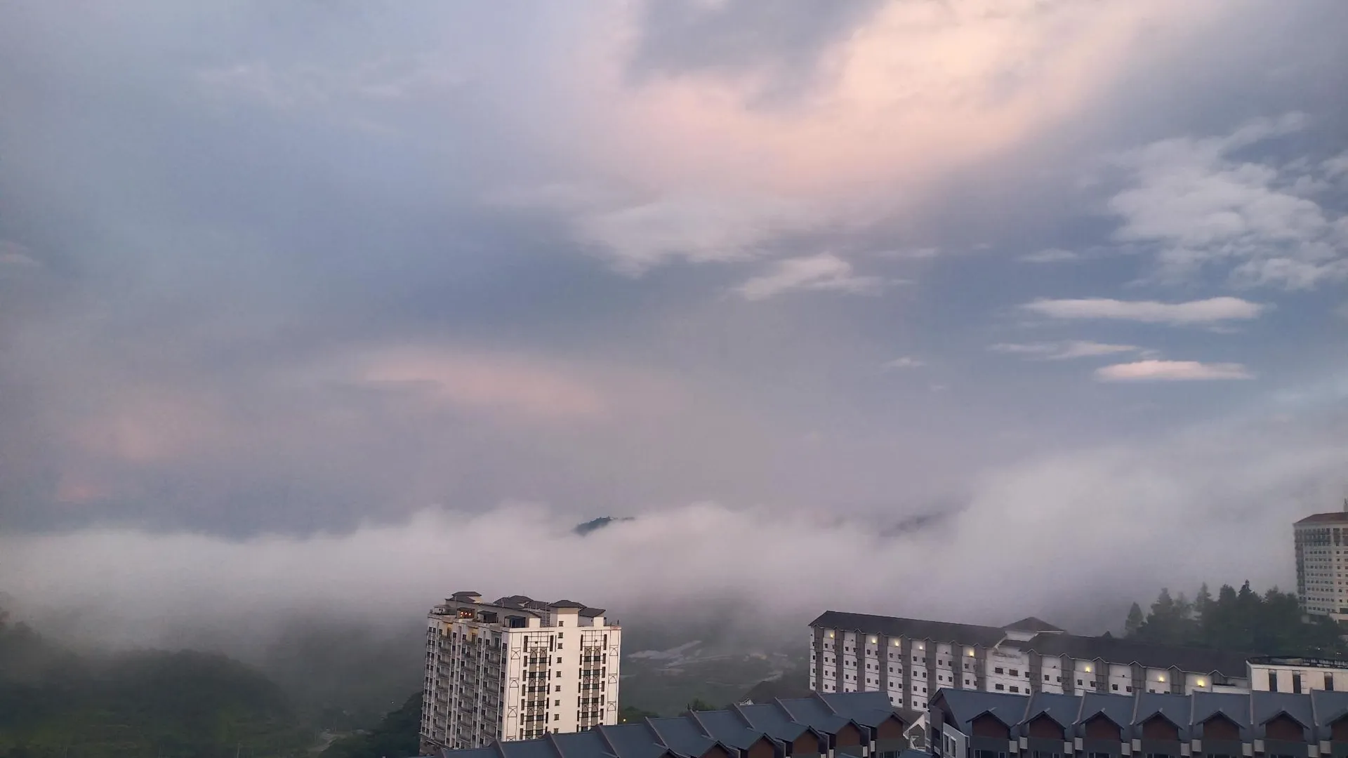 카메론 하일랜즈 브린창의 아파트먼트 (1000m², 침실 3개, 프라이빗 욕실 2개) 3성급 싱글룸 로비