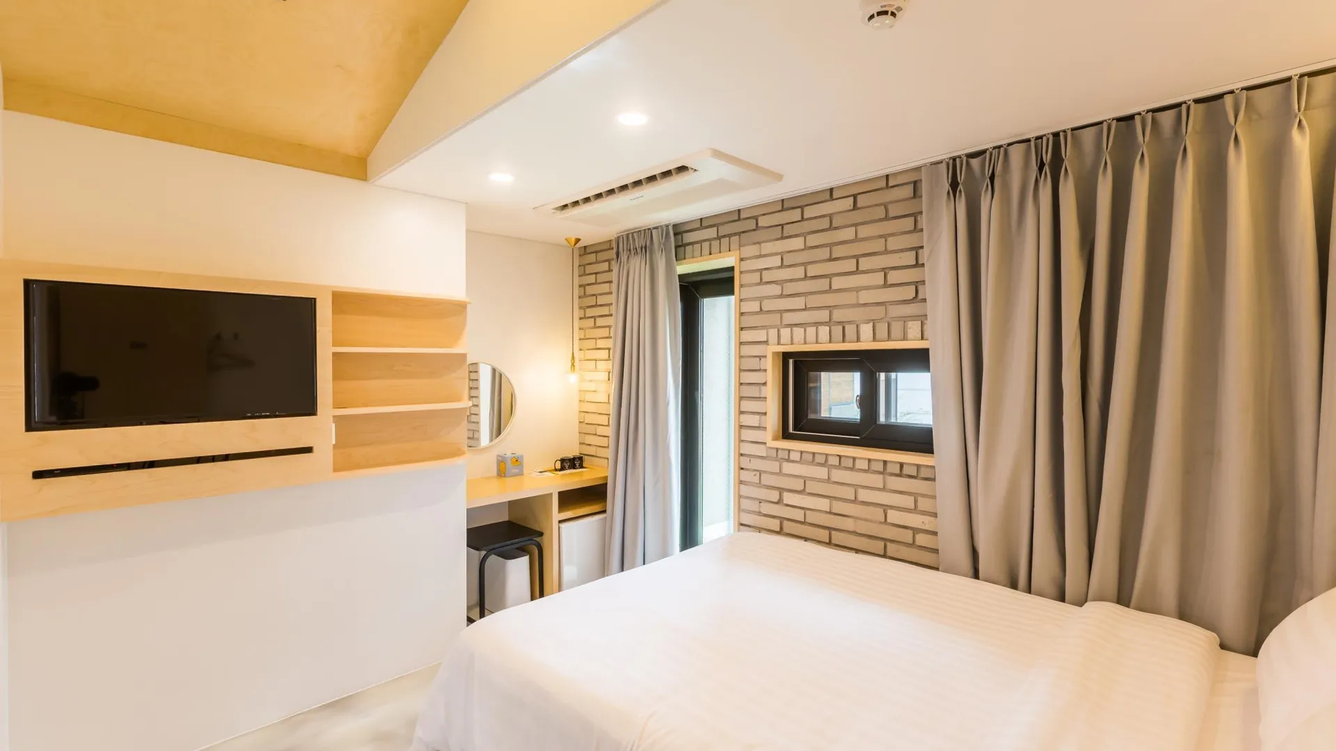 서울 호텔 바로아토 2호점 2성급 호텔 스위트룸